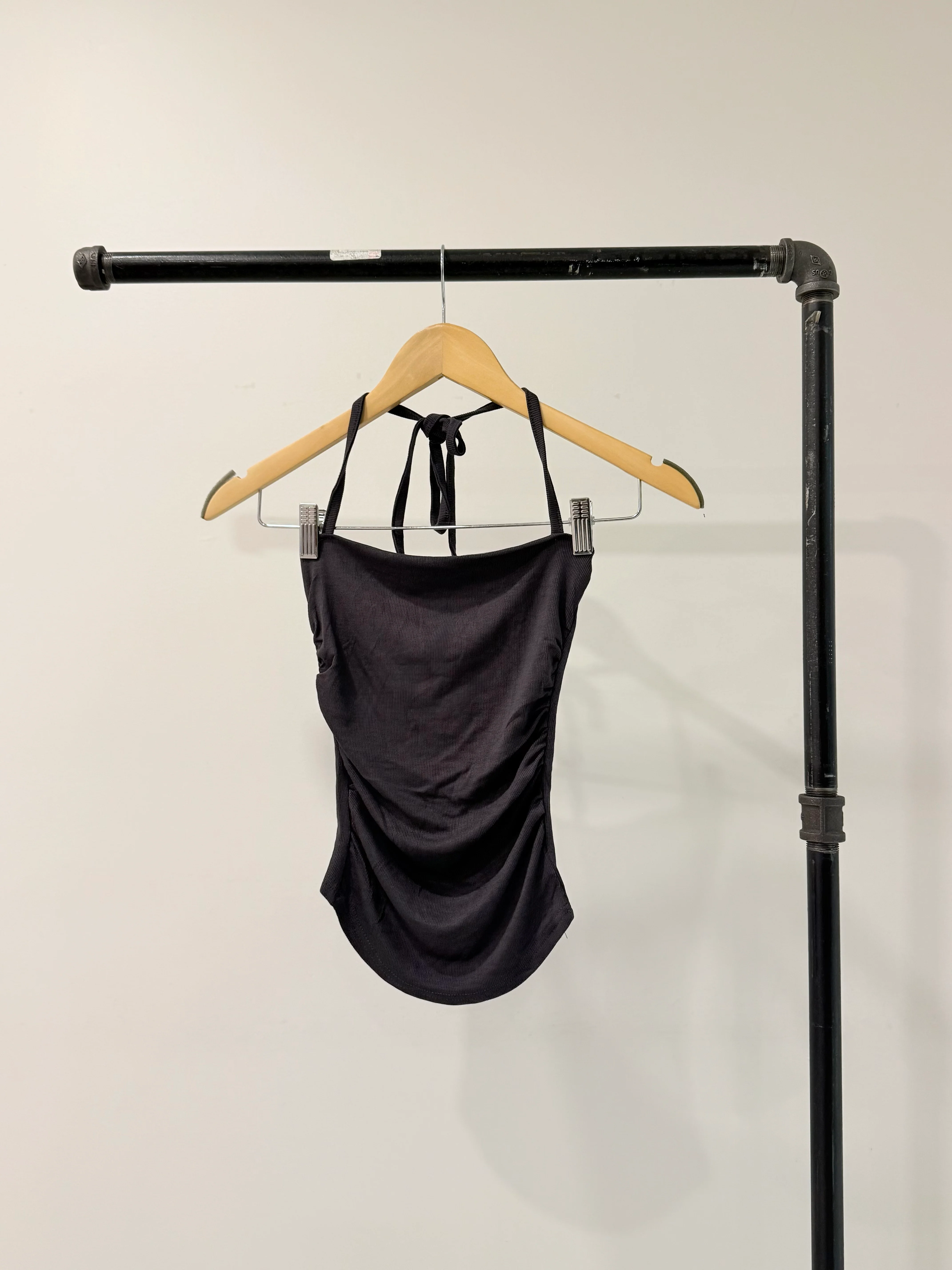 ARI Ribbed halter top - Image 15