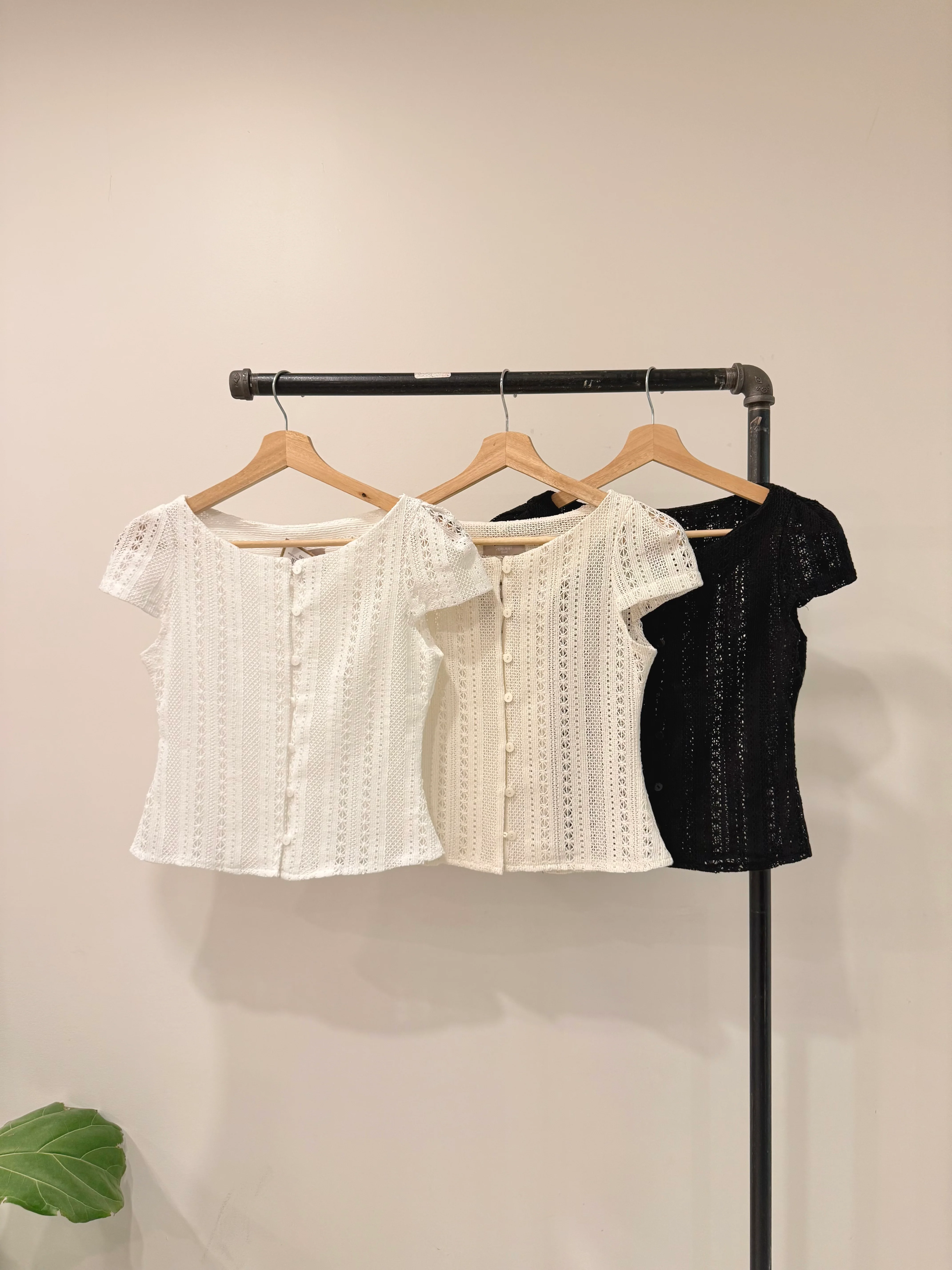 BROCK Capped sleeve shirt - Image 14