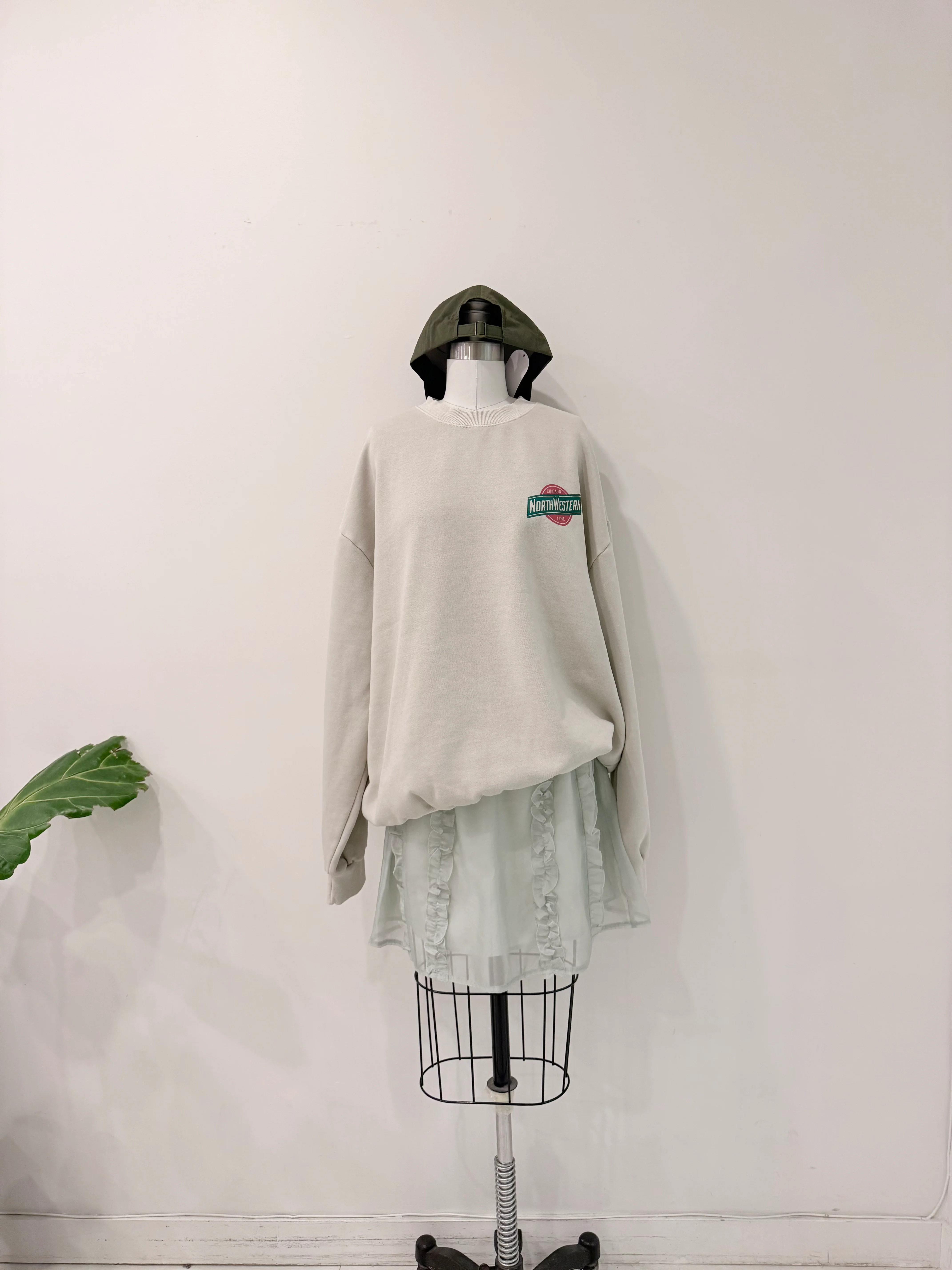 CHICAGO Oversized sweatshirt - Image 13
