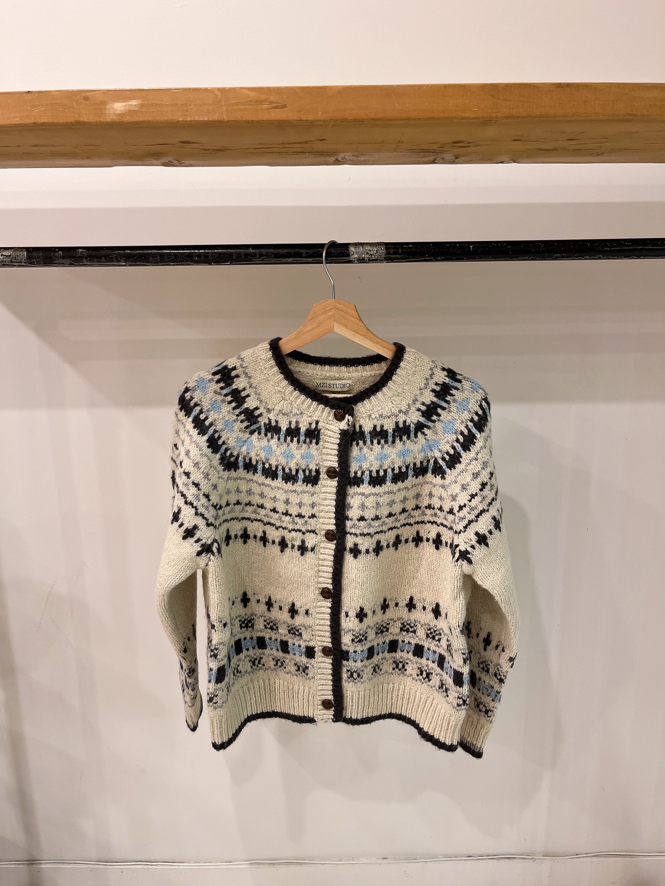 CLAIRE Fair isle cardigan - Image 21