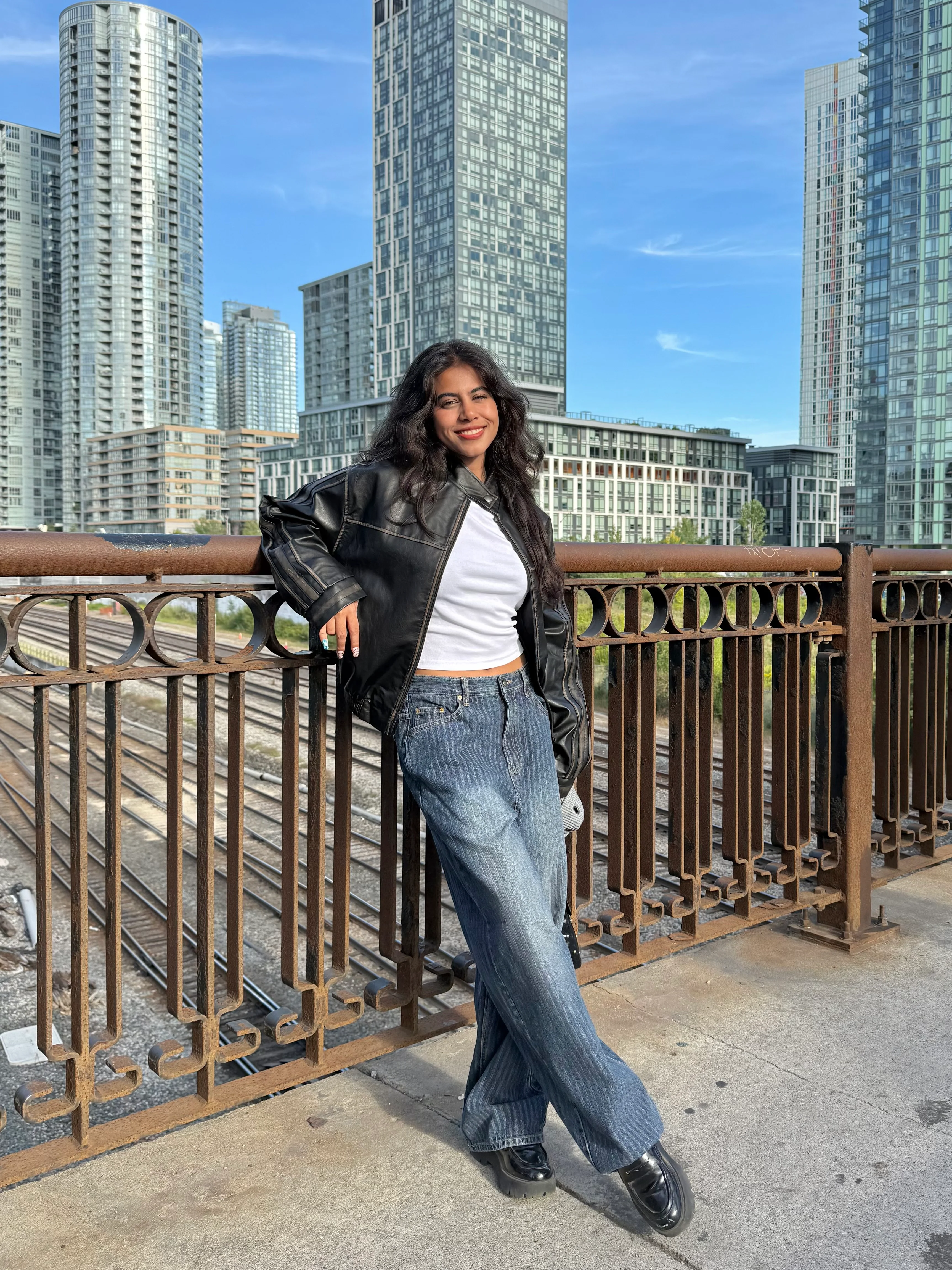 DAM Leather bomber jacket - Image 10