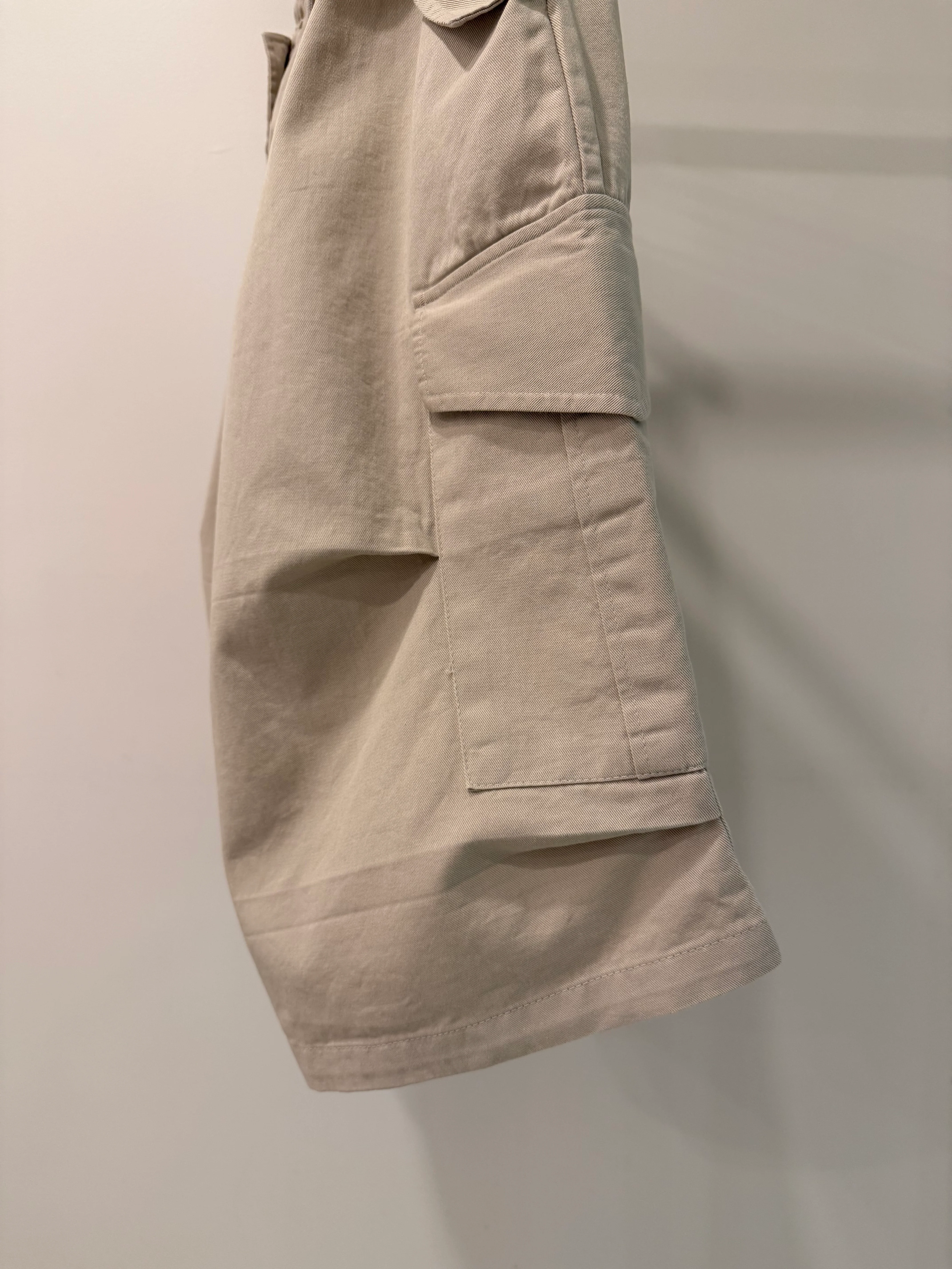 DANT Pintuck knee cargo shorts - Image 9