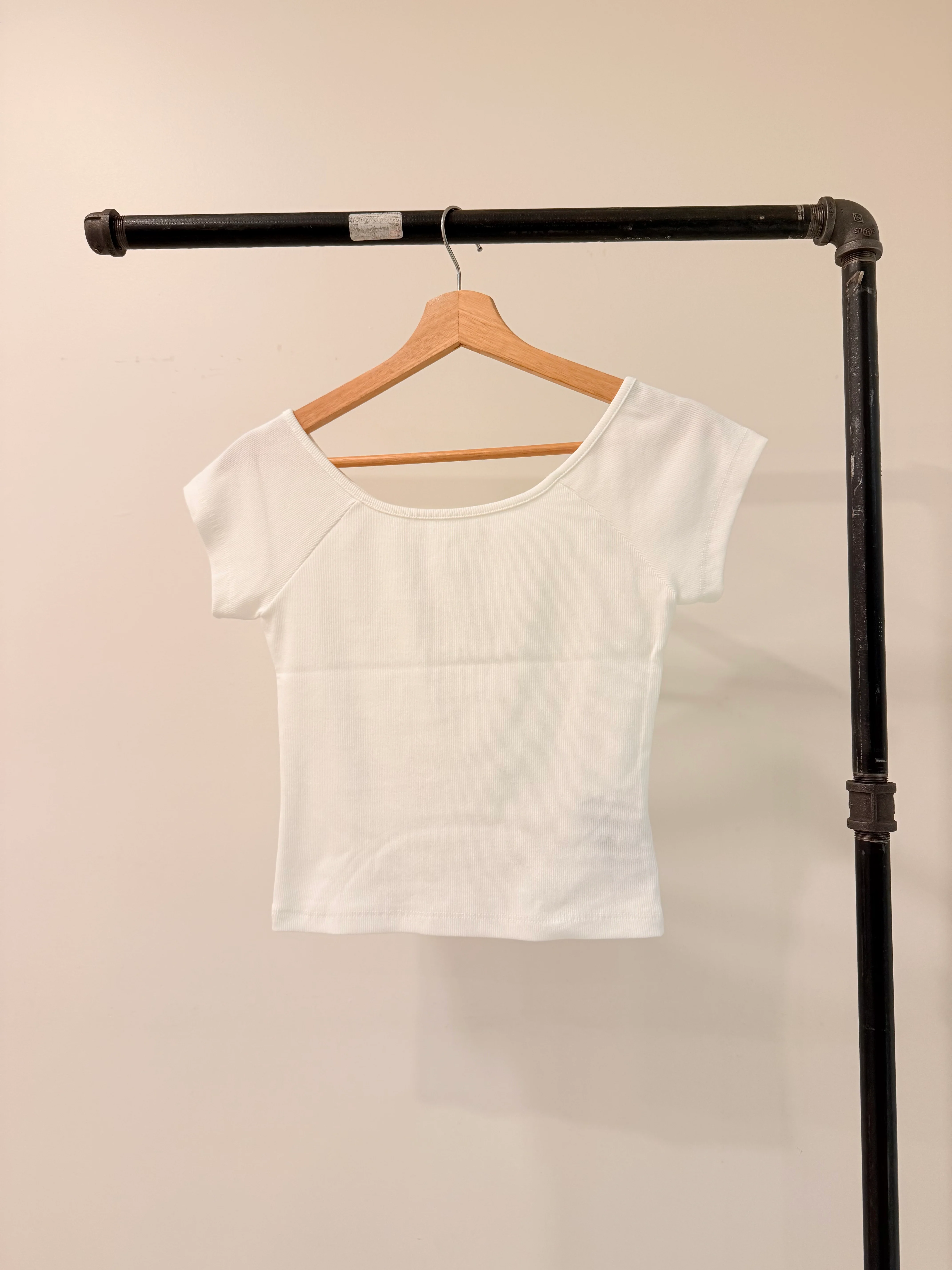 DESO Off shoulder top - Image 21