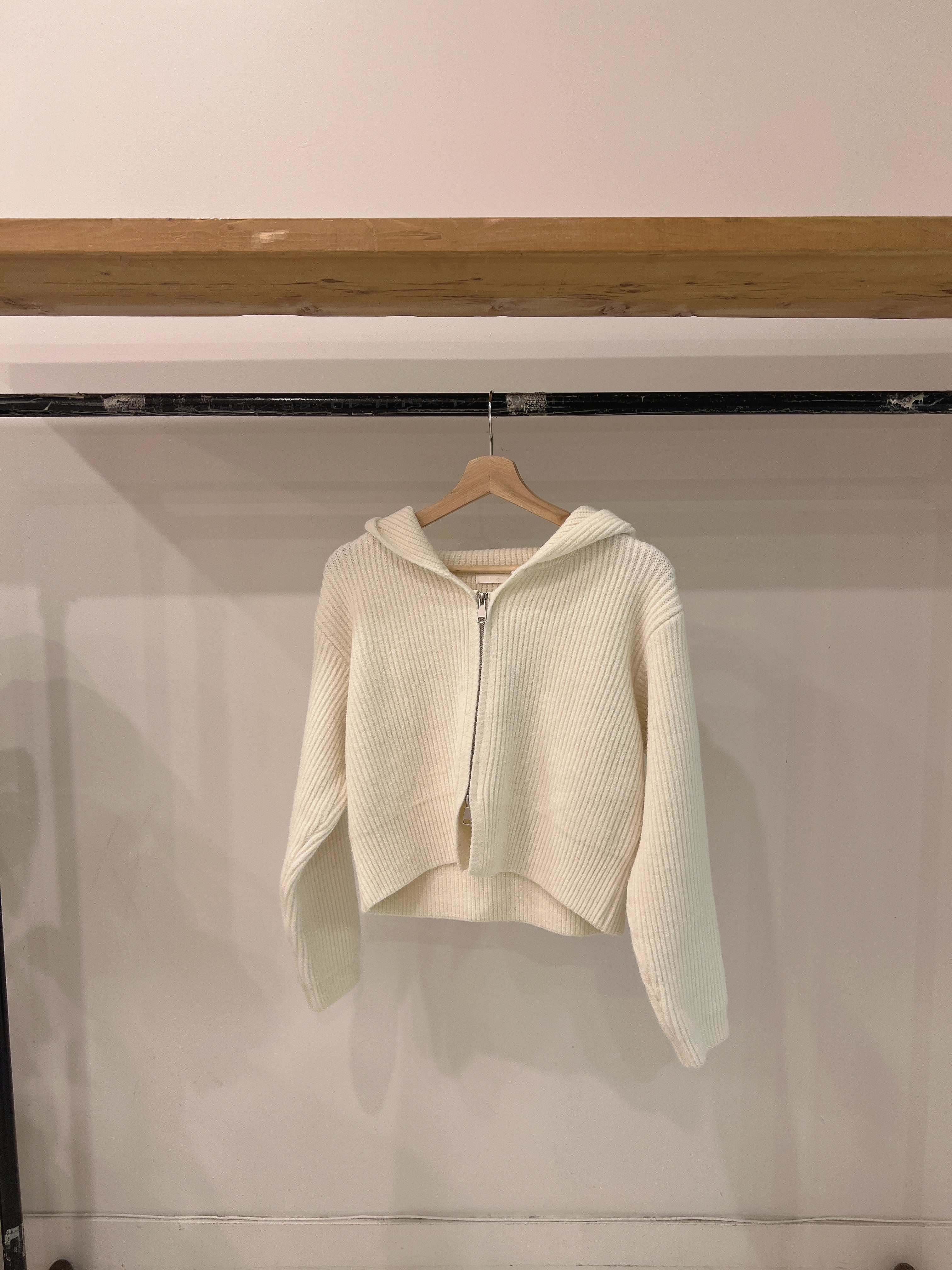DING Hooded sweater - Image 17