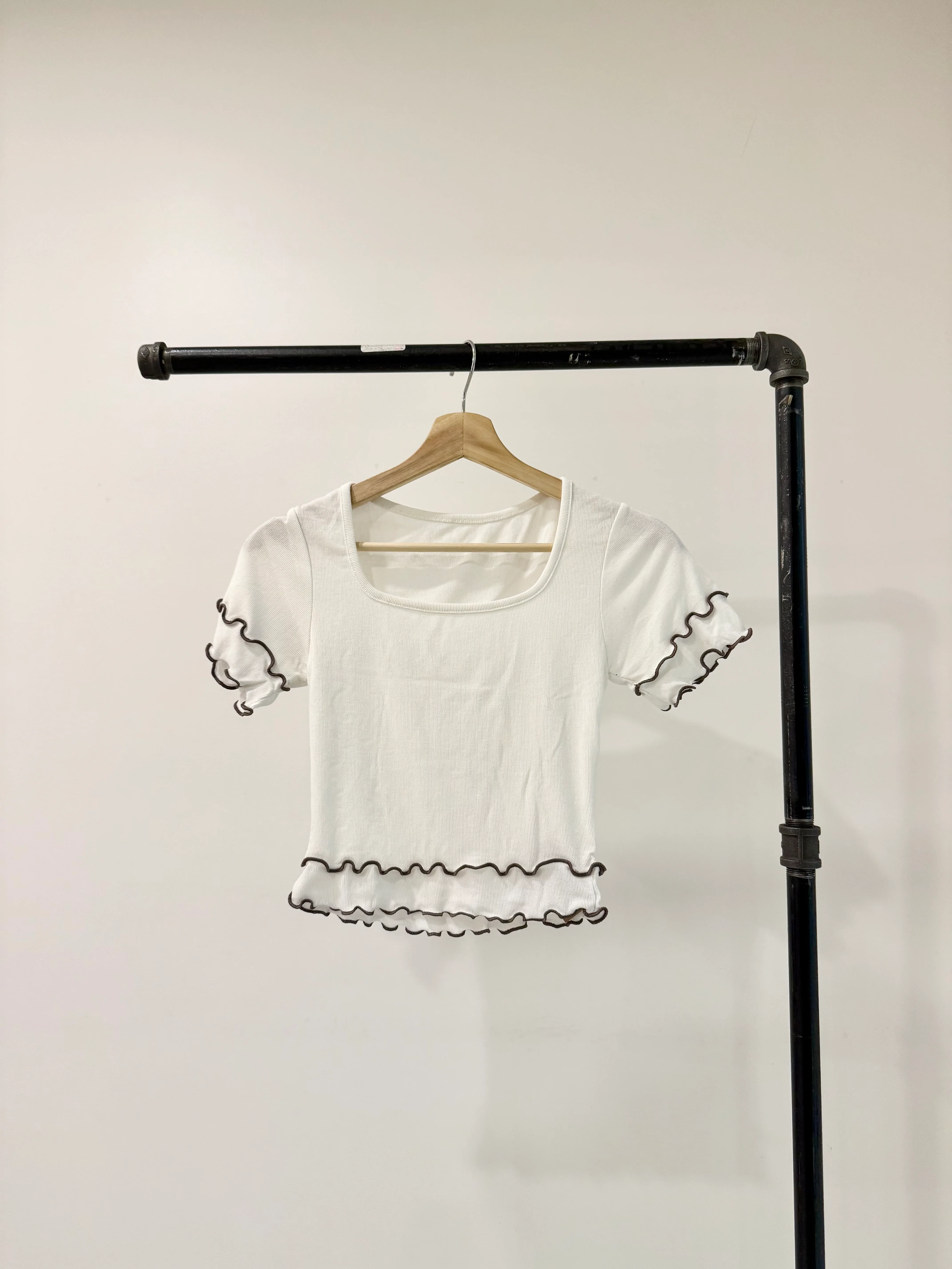 EMBER Lettuce edge tee - Image 14