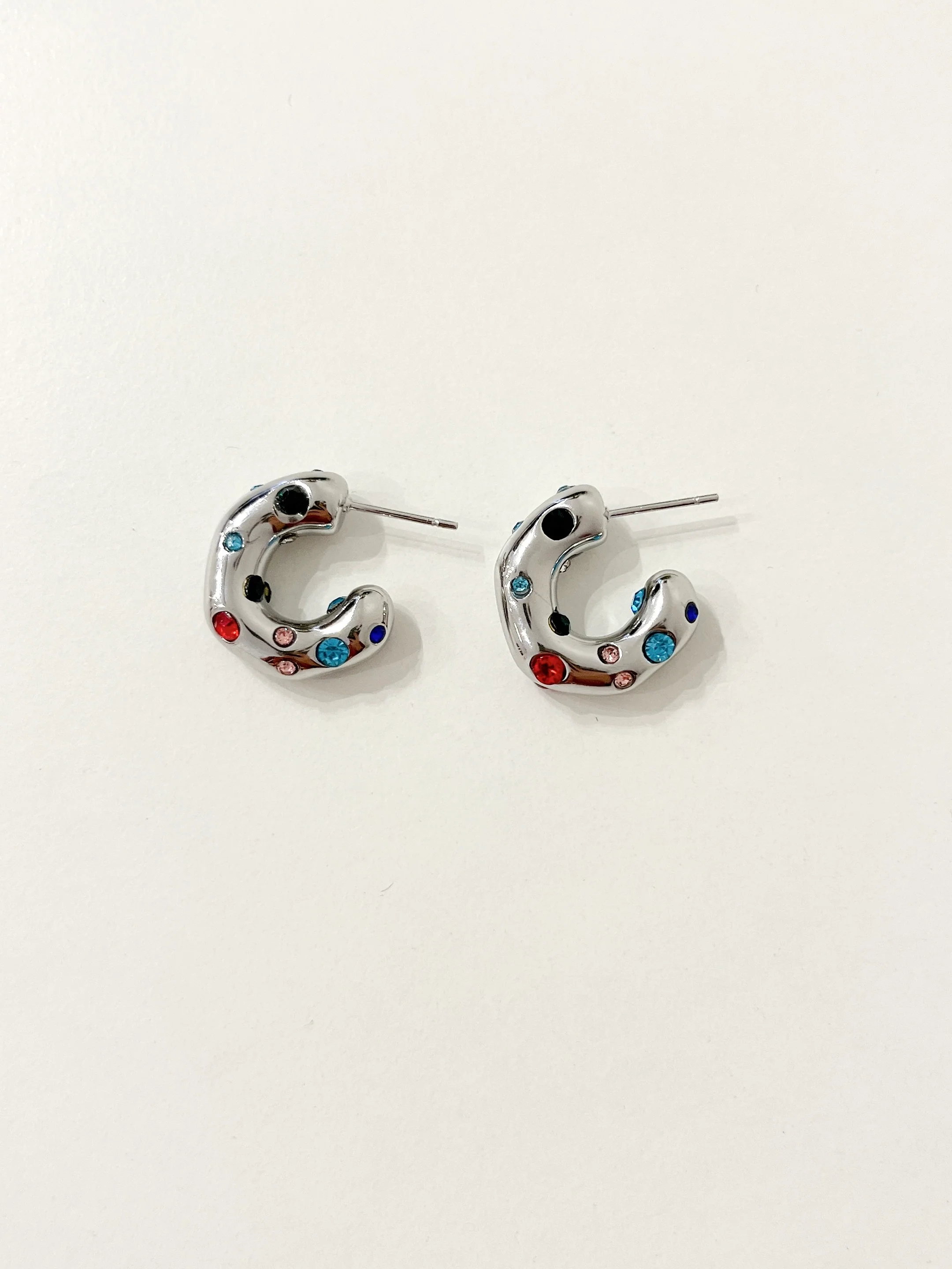 ER302 - Image 4