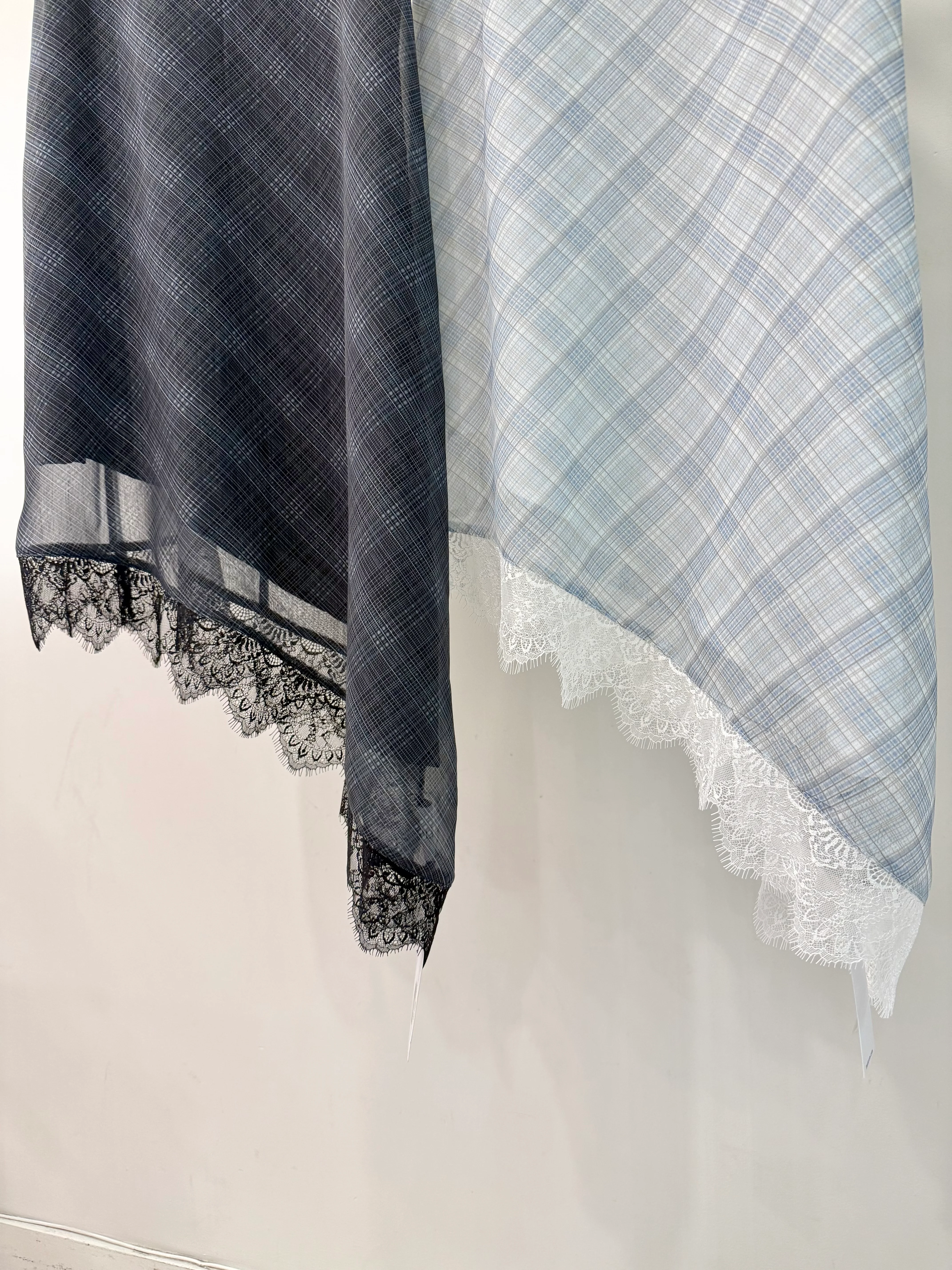 FEEL Asymmetric dress - Image 11