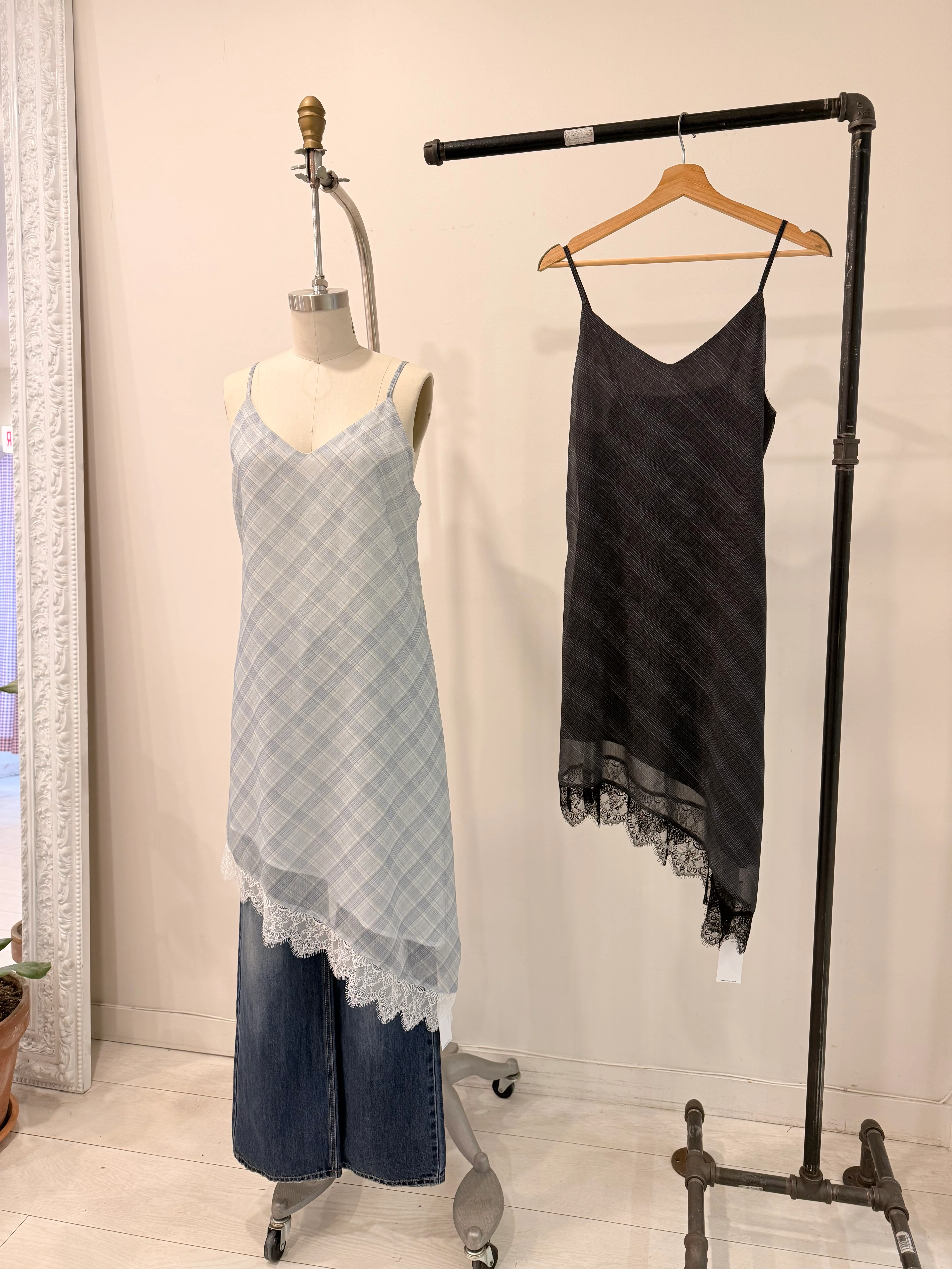 FEEL Asymmetric dress - Image 12