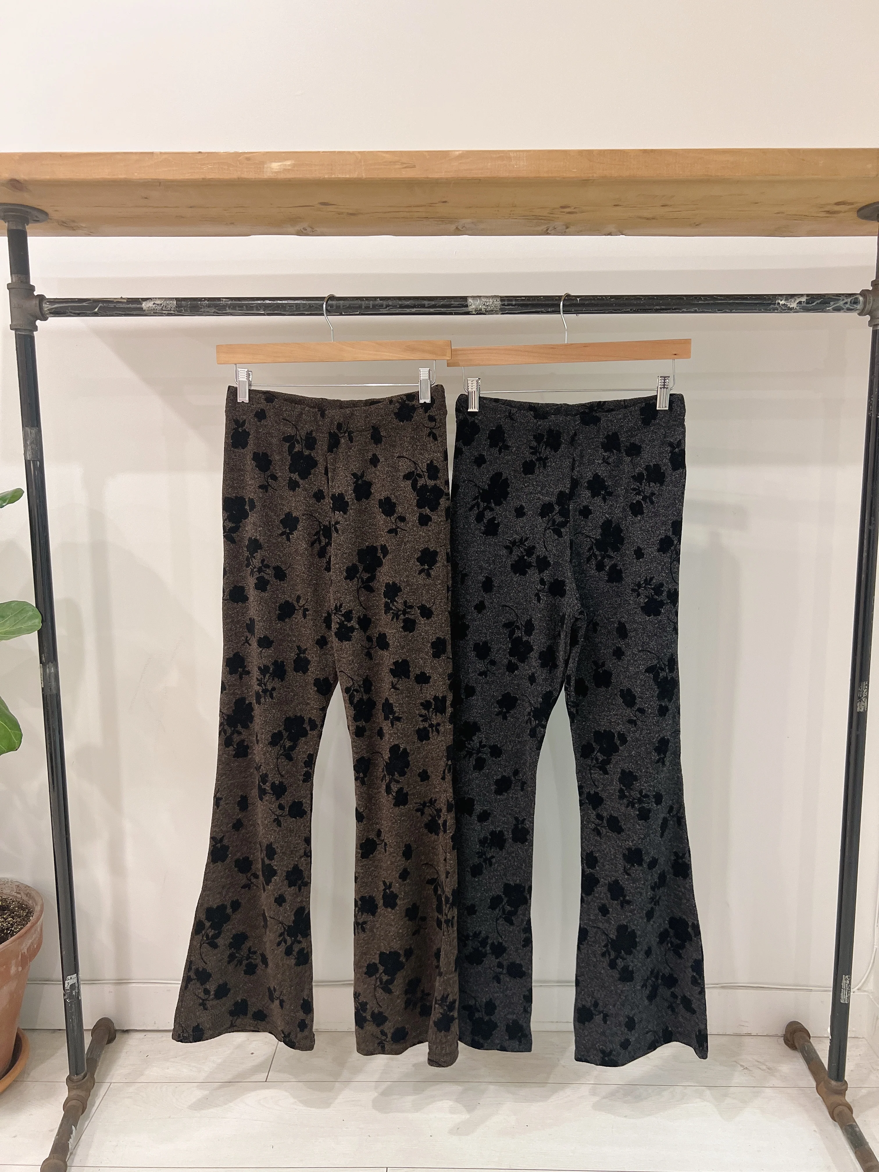 FLORET Flare pants - Image 7