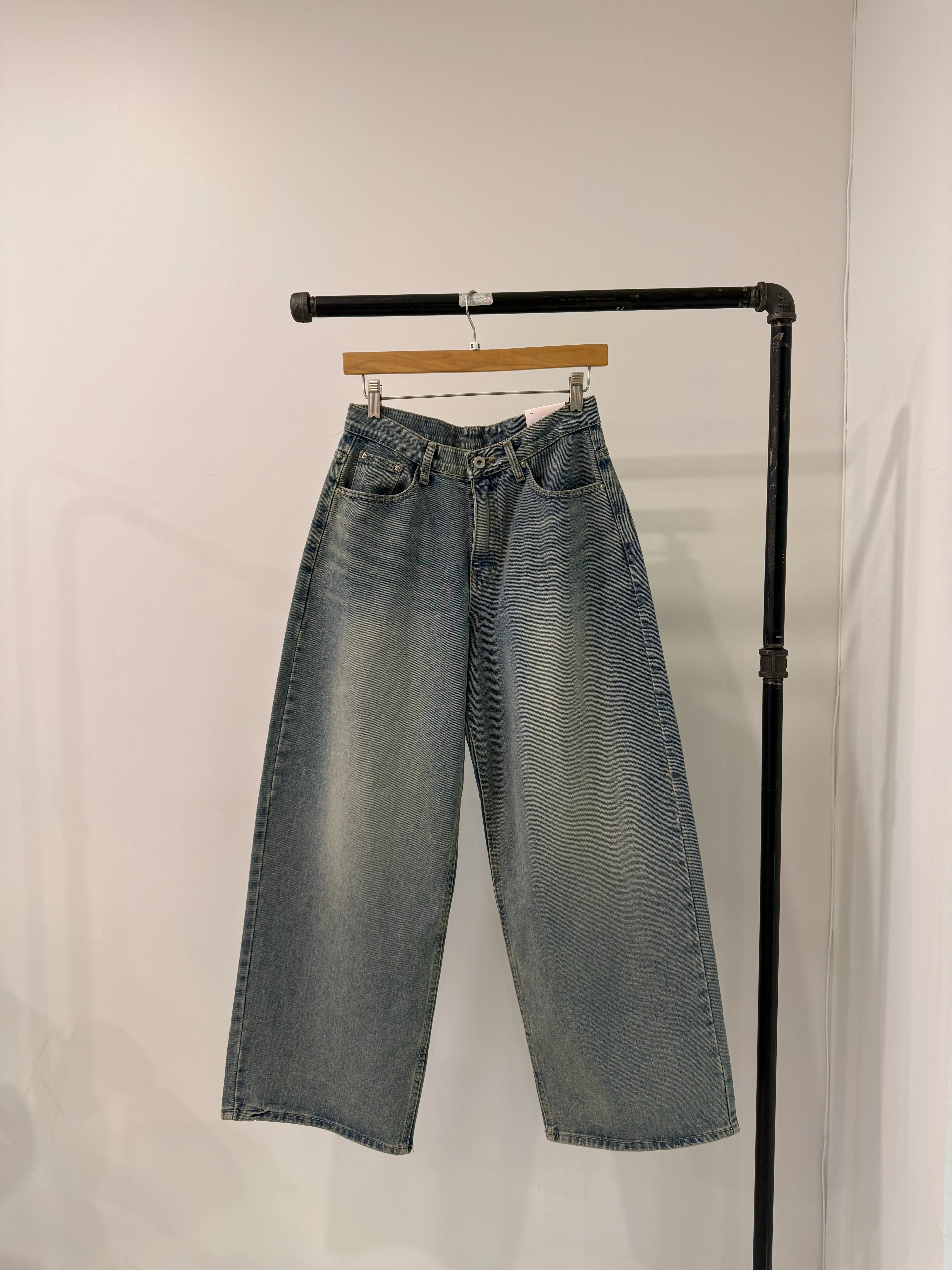 FORTY Acid washed baggy jeans - Image 9