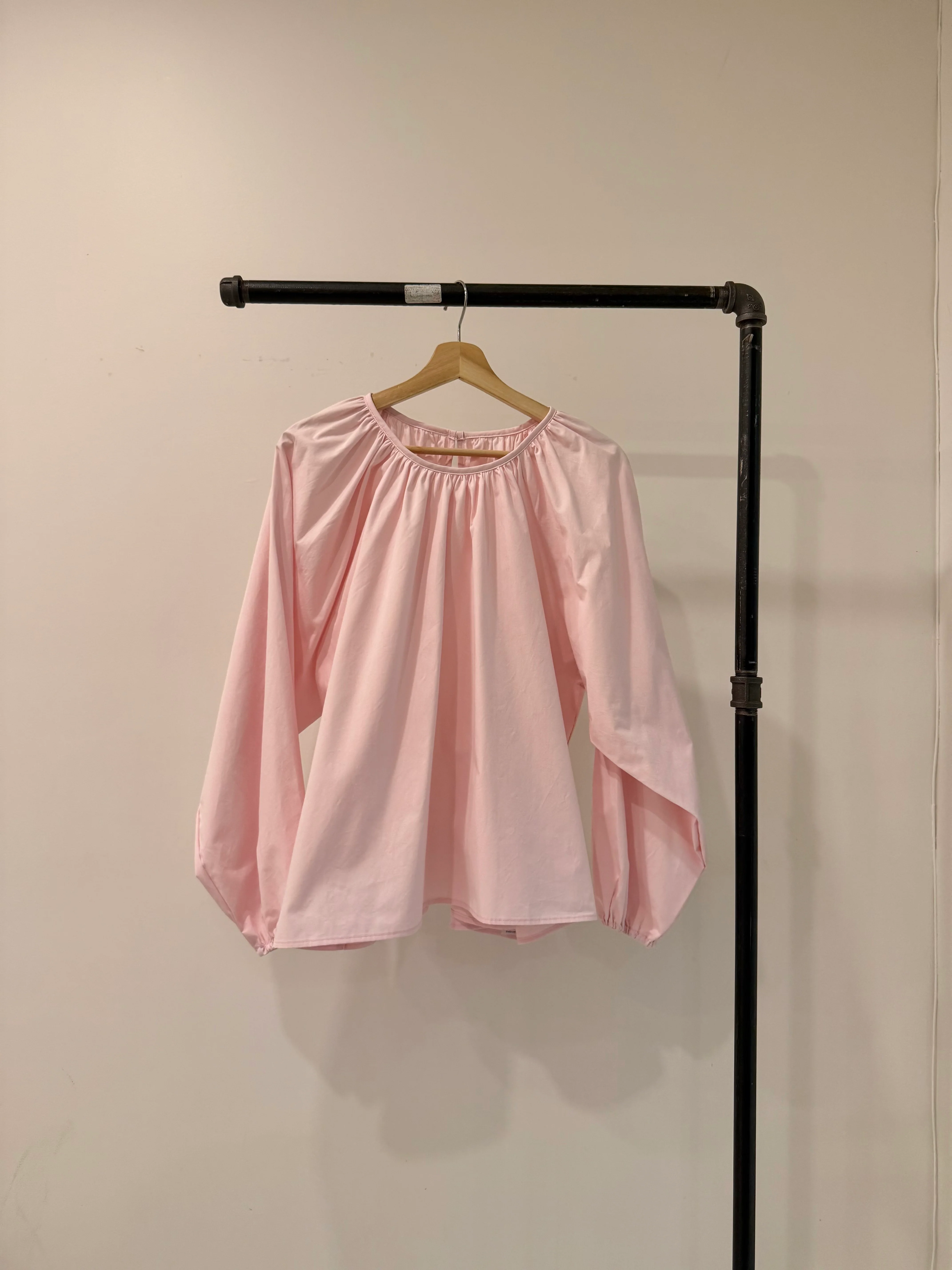 HILLS Puffy blouse - Image 25