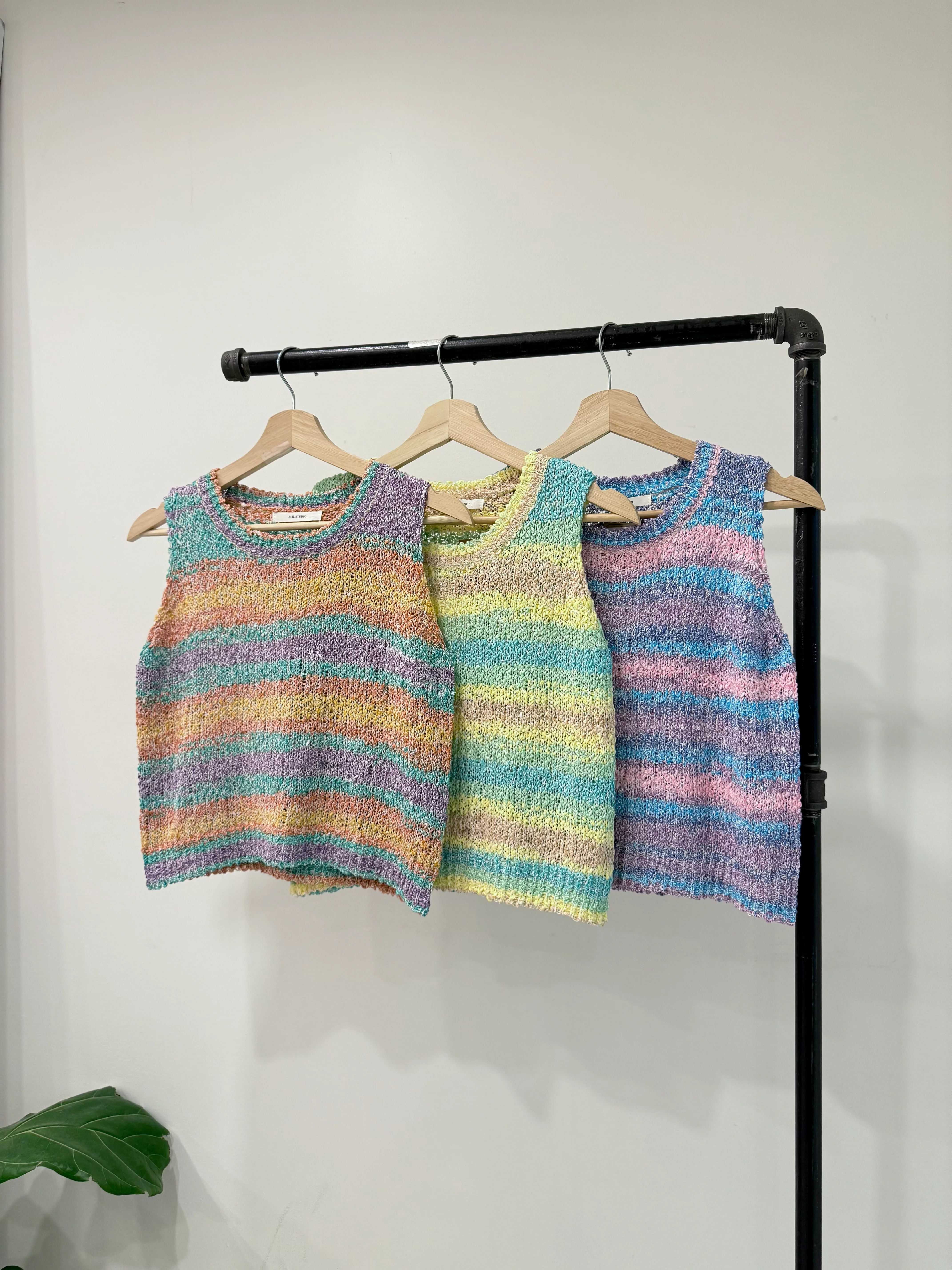 HOLSTER Rainbow knit top - Image 4