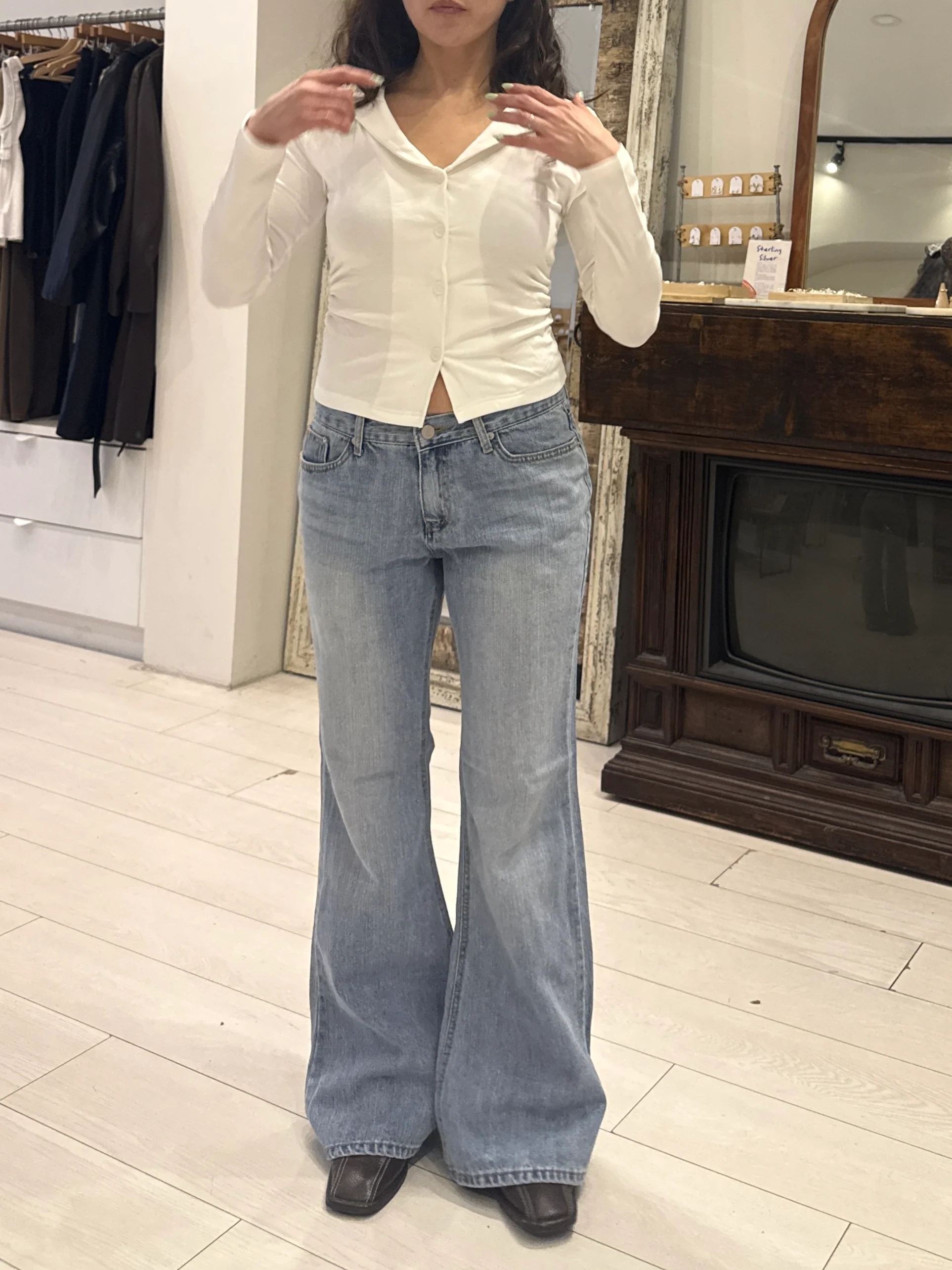 IDEA Light-wash jeans - Image 7