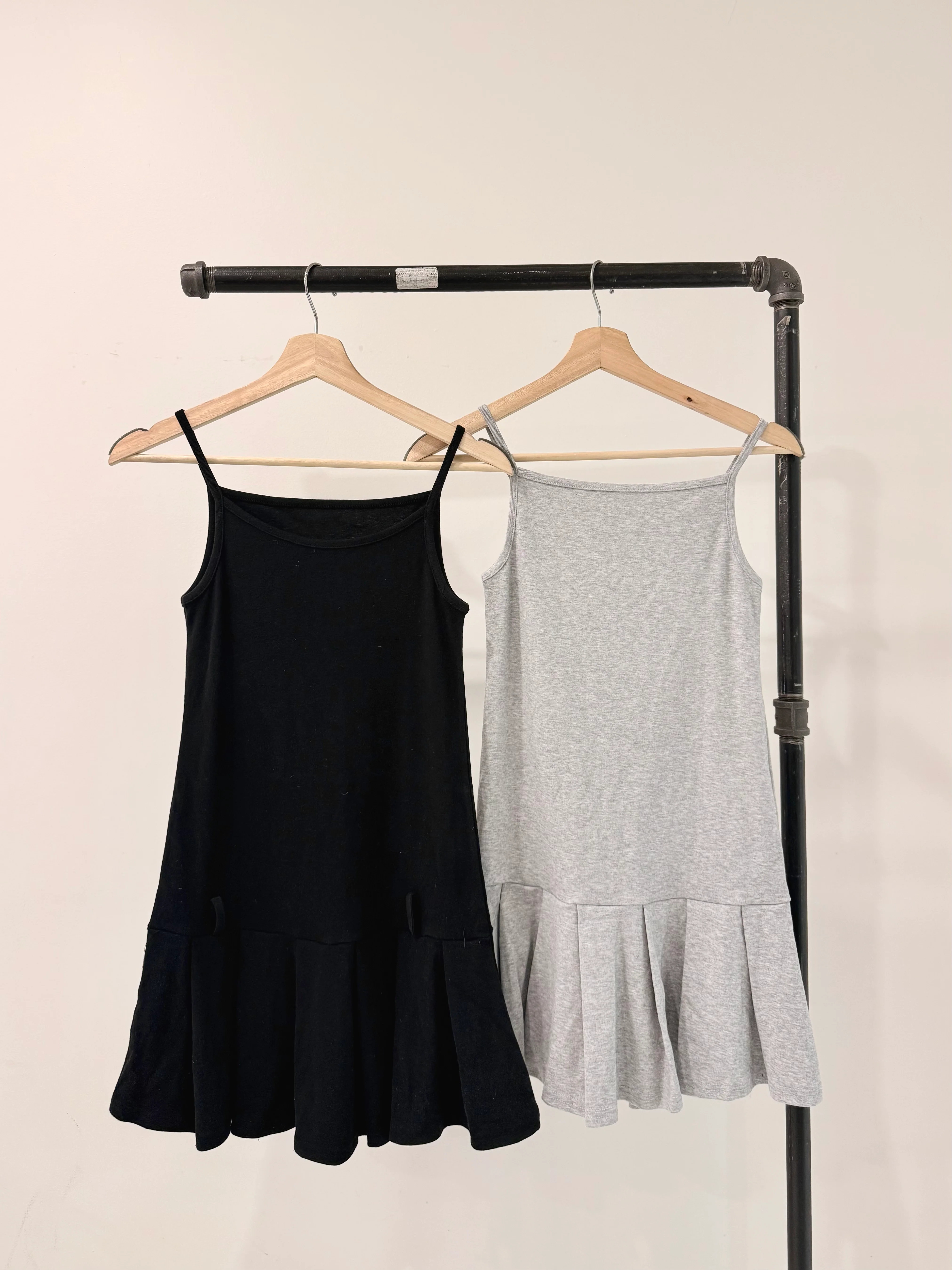 ASTRID Pleated cami dress - Image 7