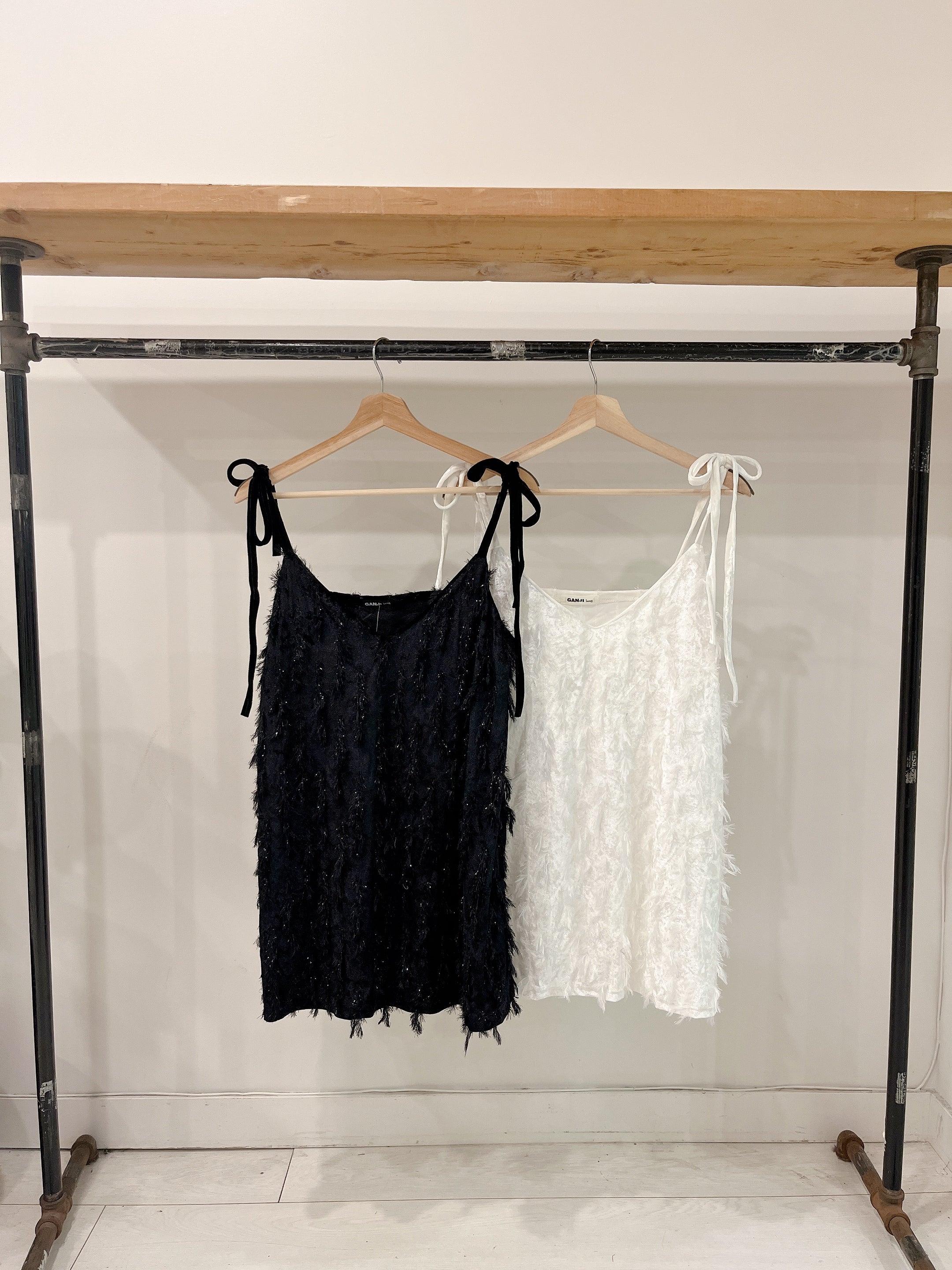 IVY Glitter fringe dress - Image 14