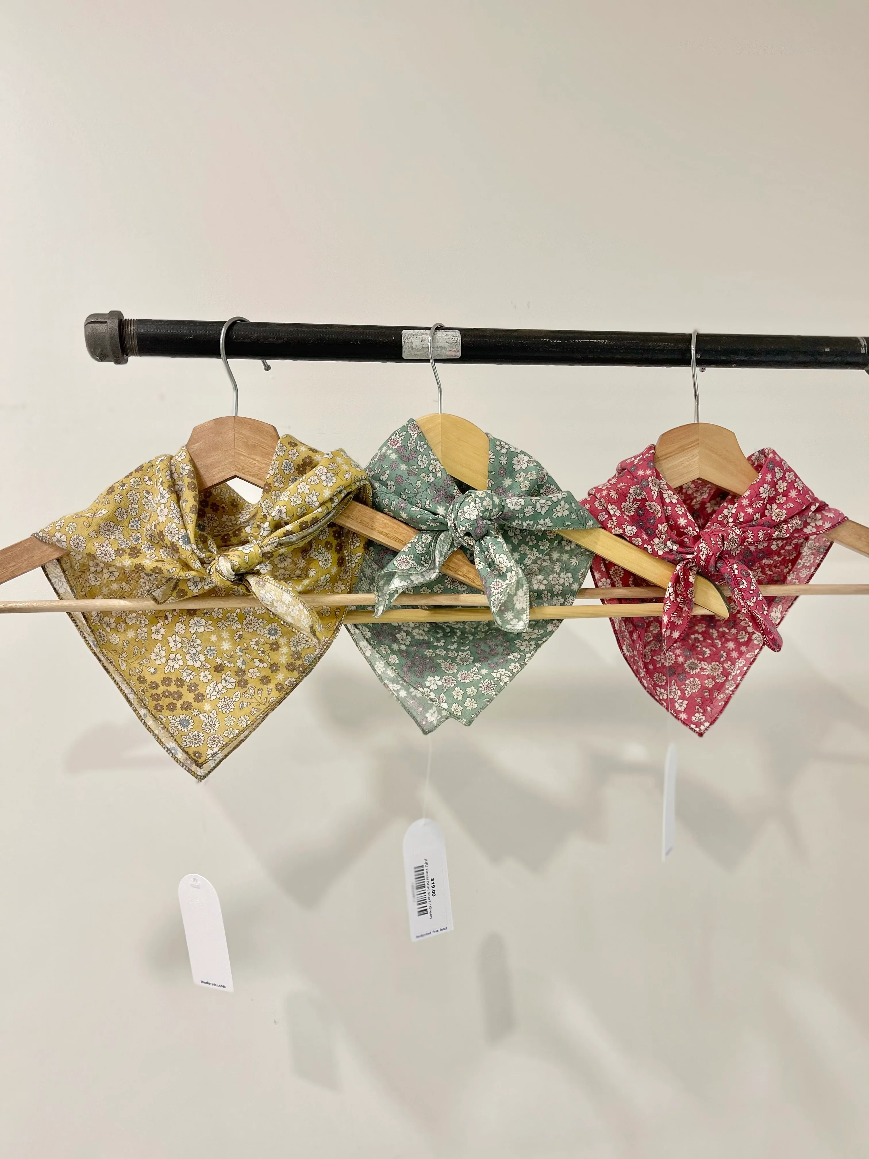 JUJU Floral print scarf - Image 9