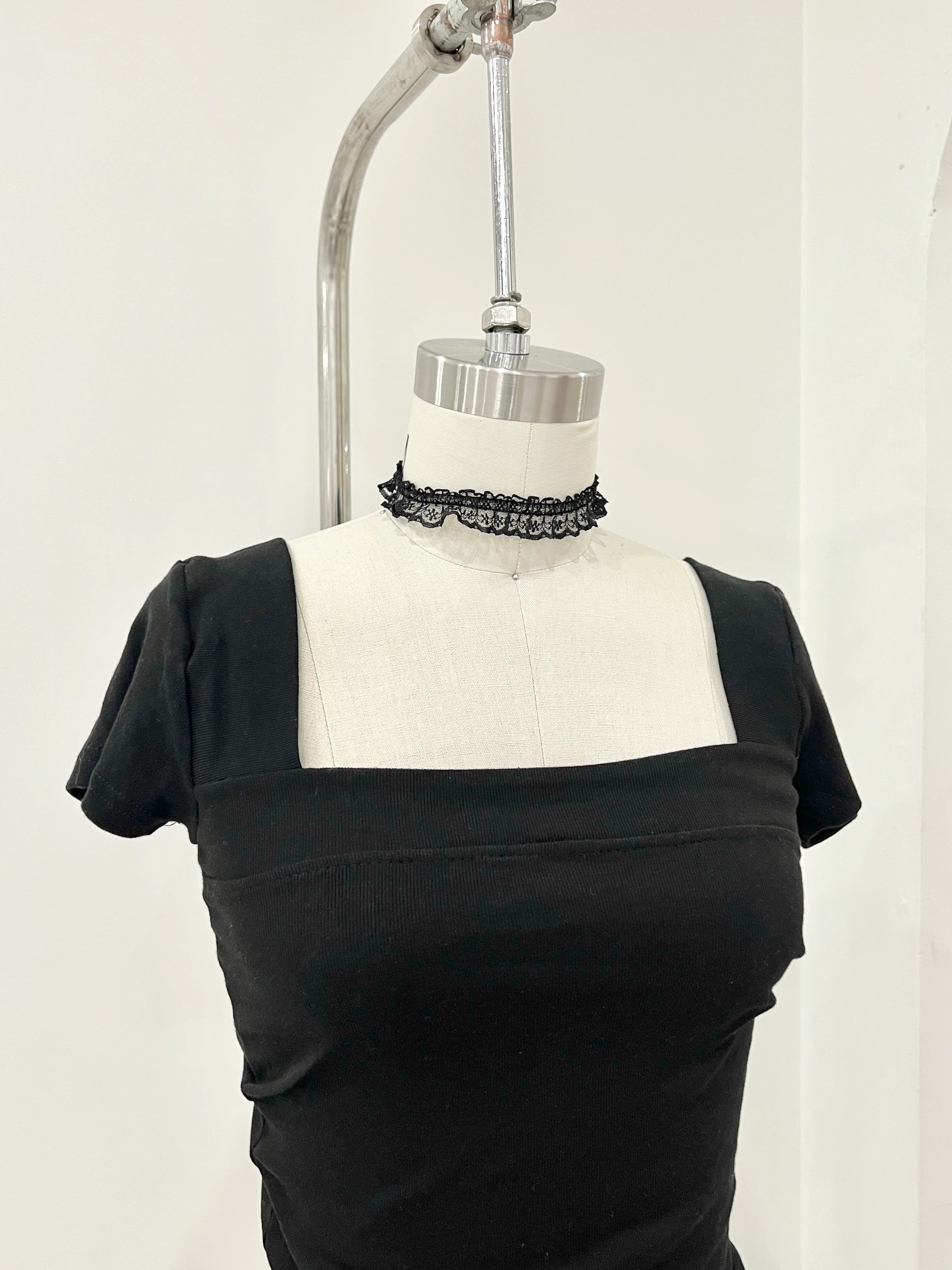 KATHY Lacy tie choker - Image 8