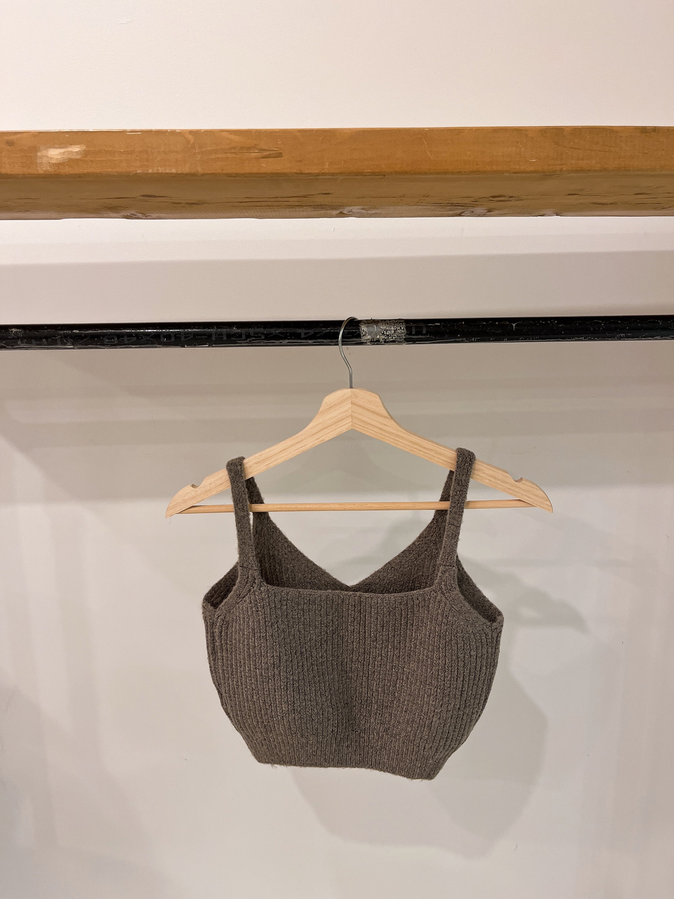 KIAL Knit tank top - Image 15