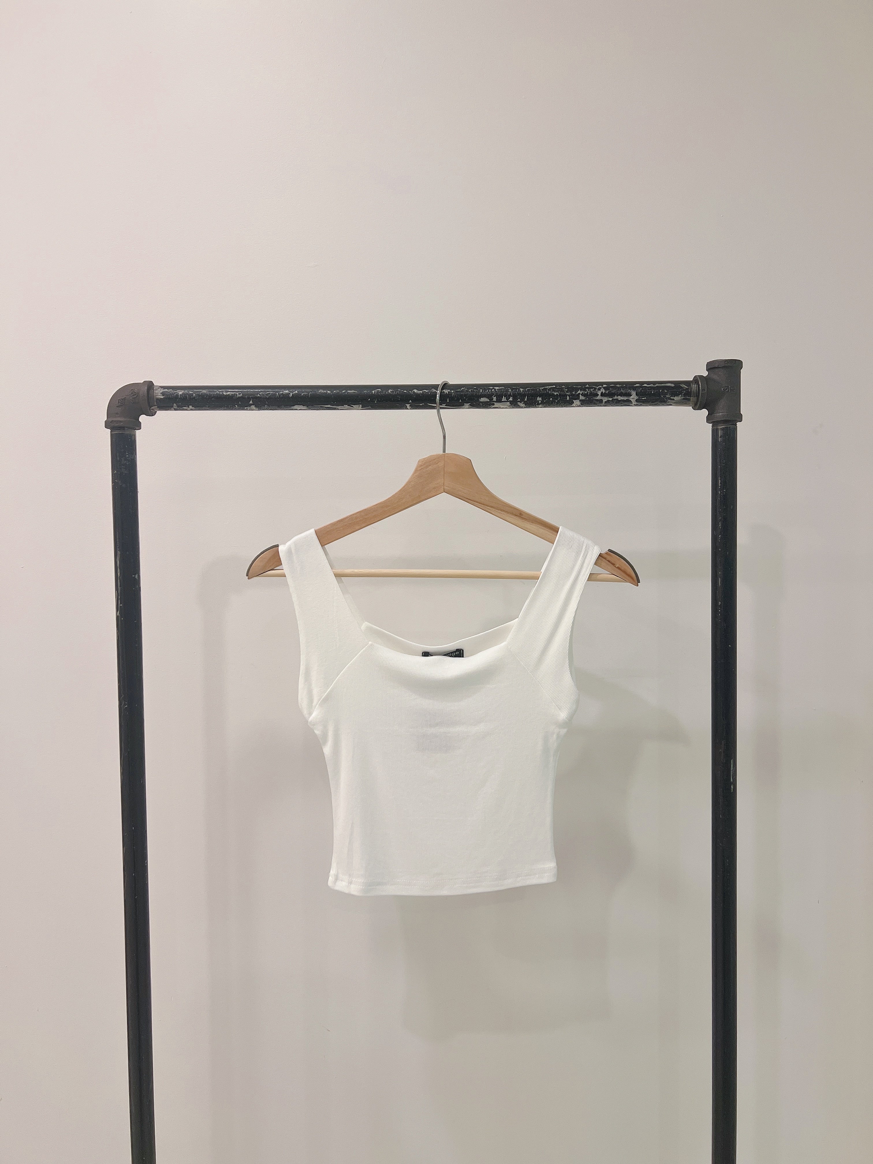 LAYLA Square-neck tank top - Image 8