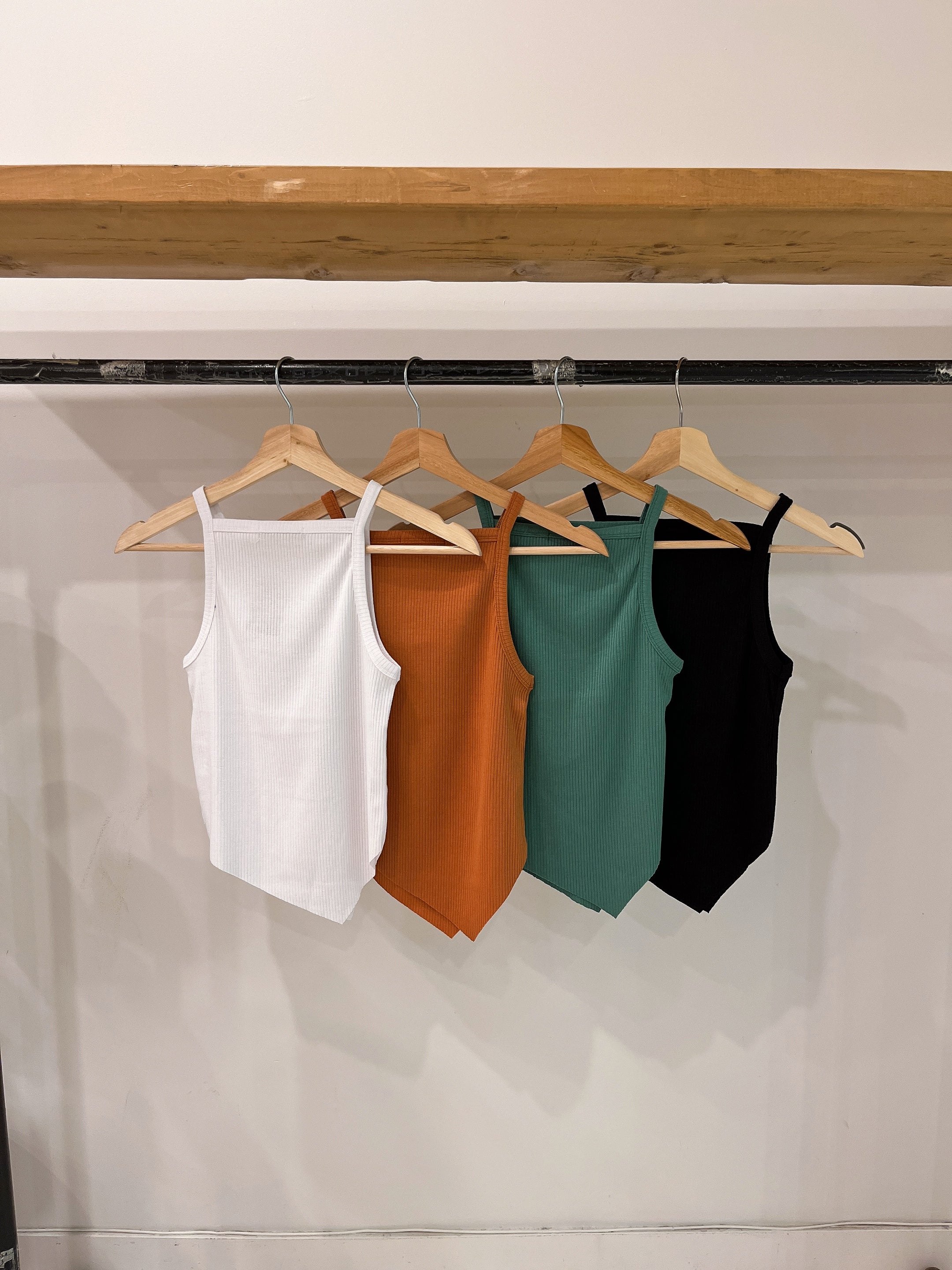 LOLLY Pointy hem cami - Image 10