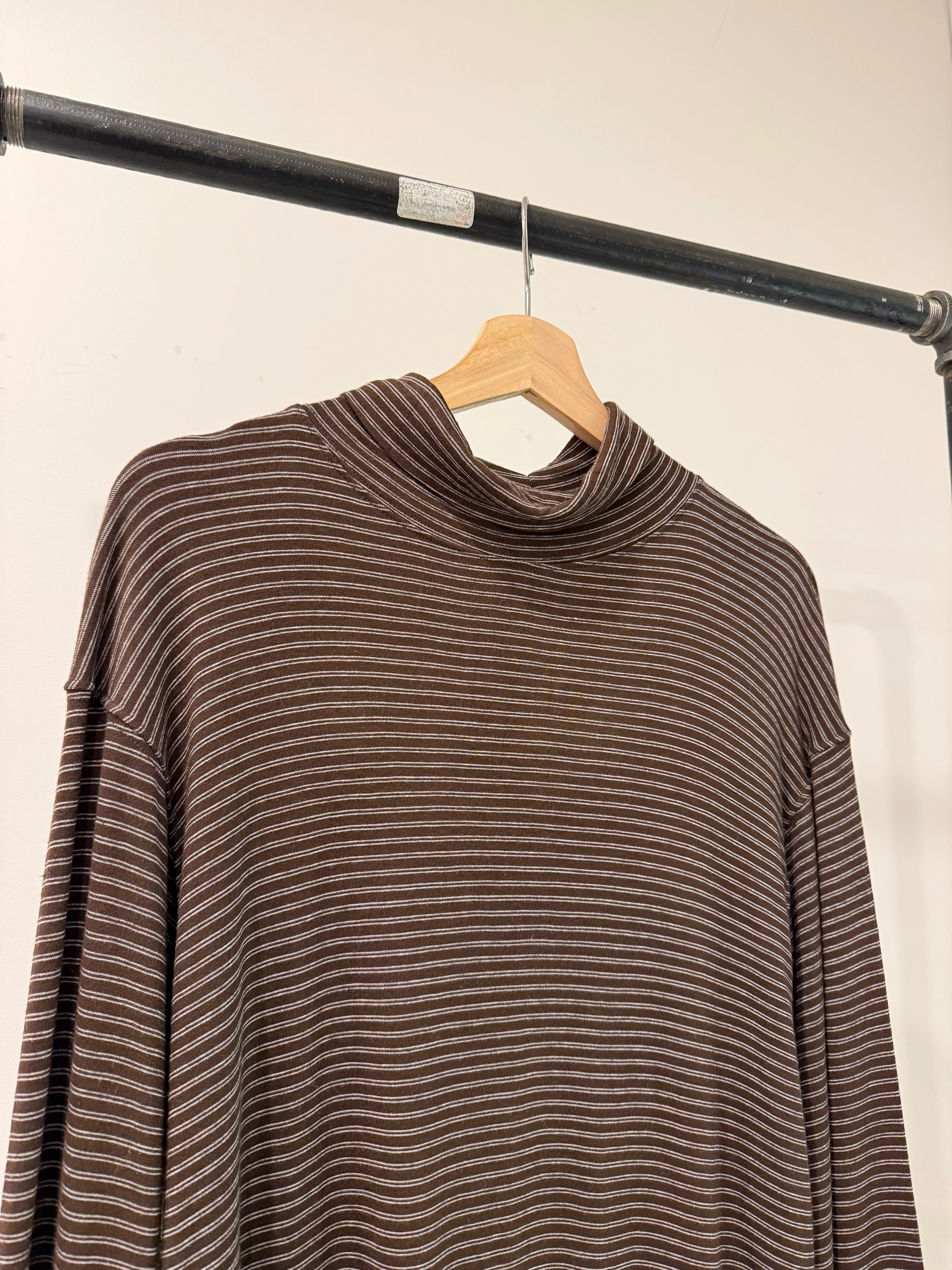 LOST Soft stripe turtleneck - Image 6