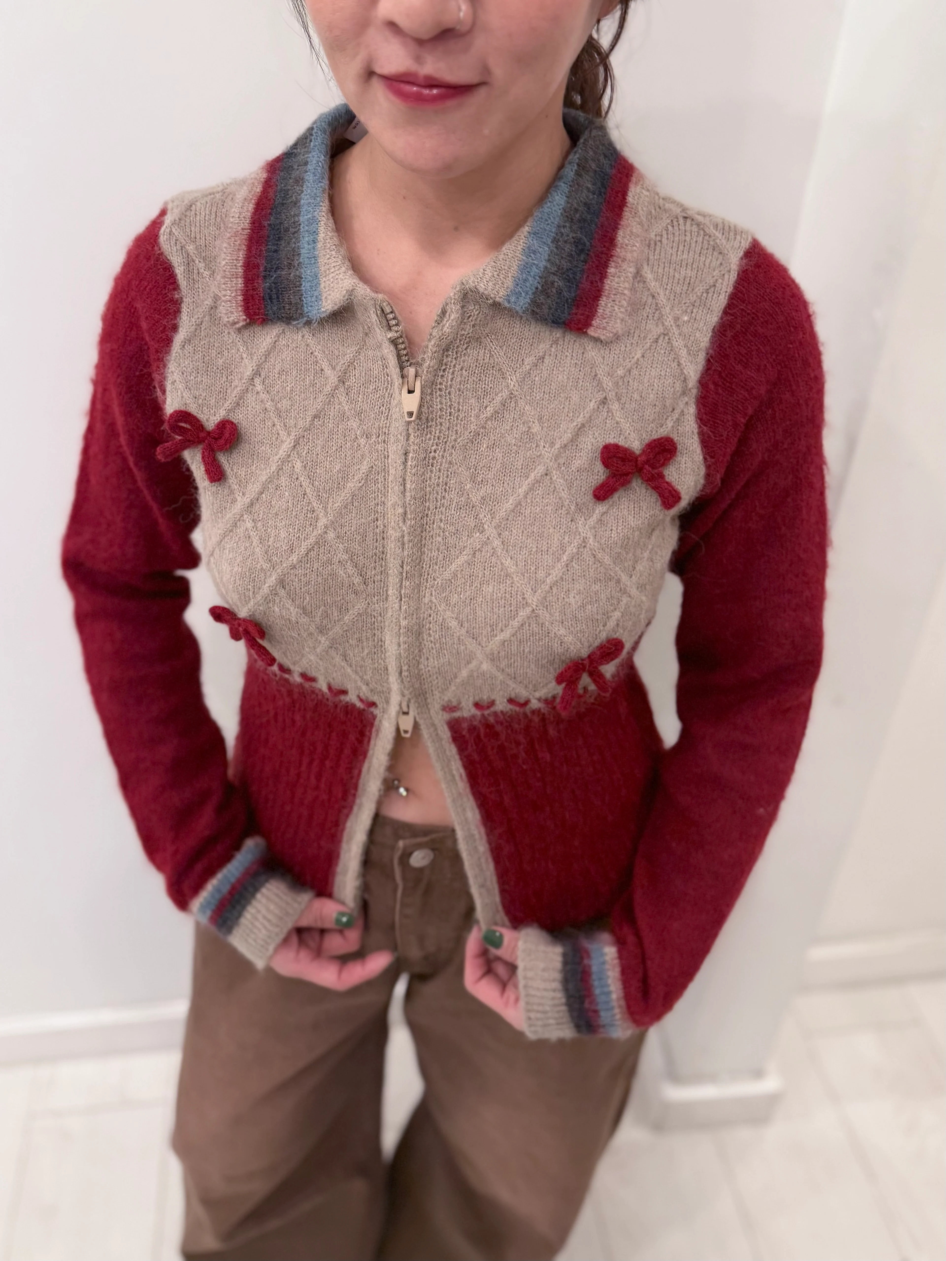 MELA Knit patchwork bow zip-up - Image 3