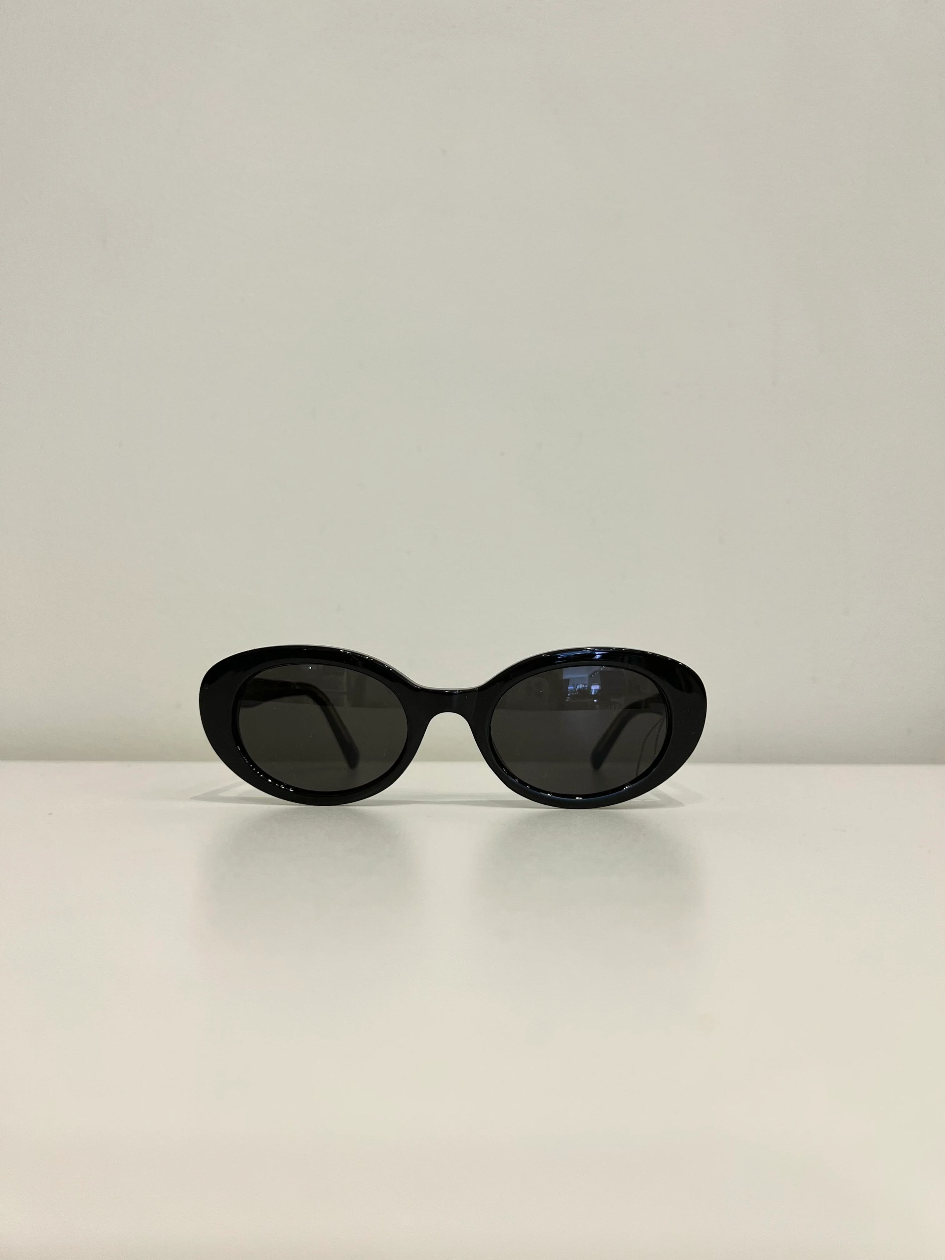 MIA Oval sunglasses - Image 11