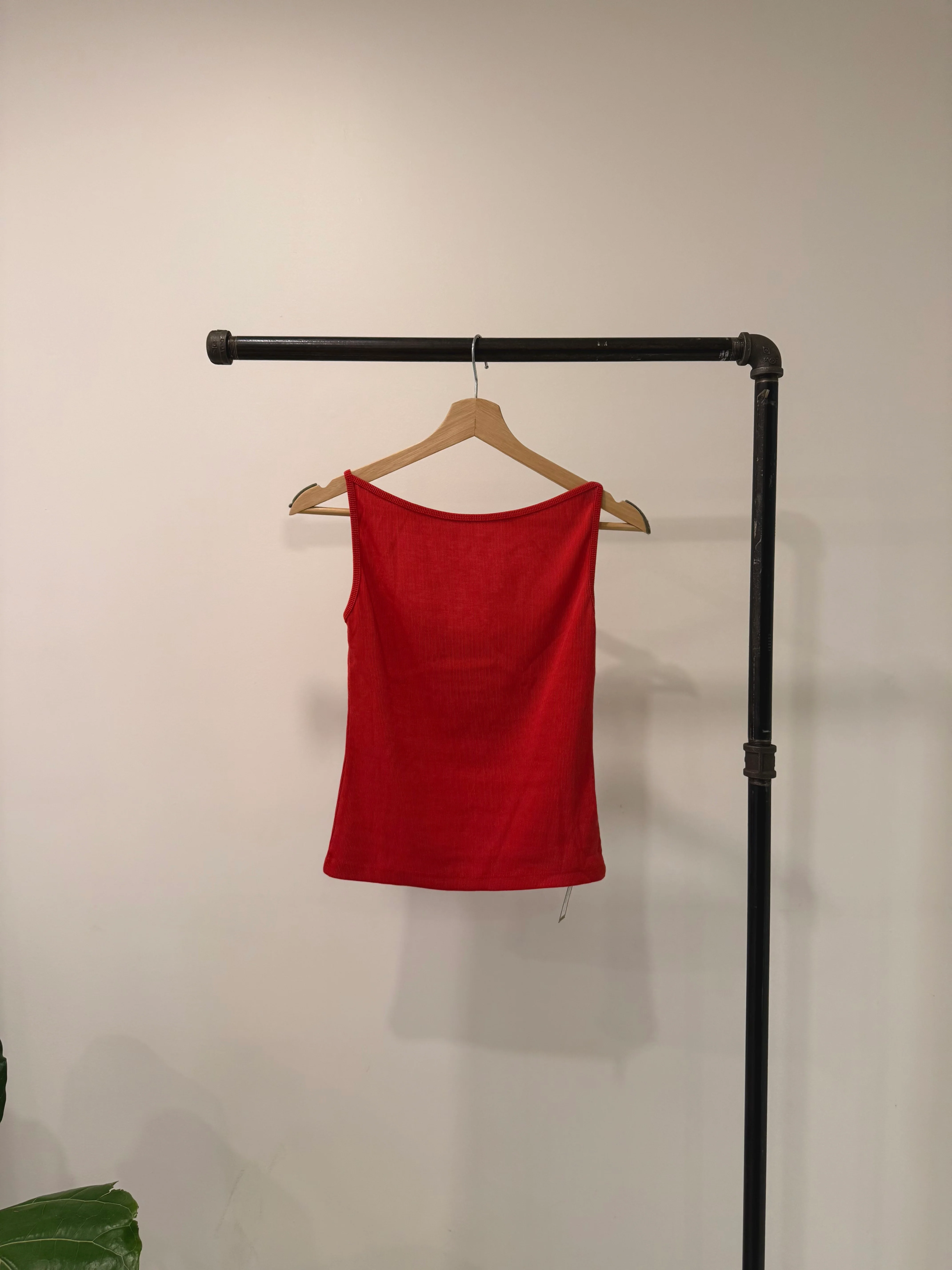 NARIA Boatneck tanktop - Image 19