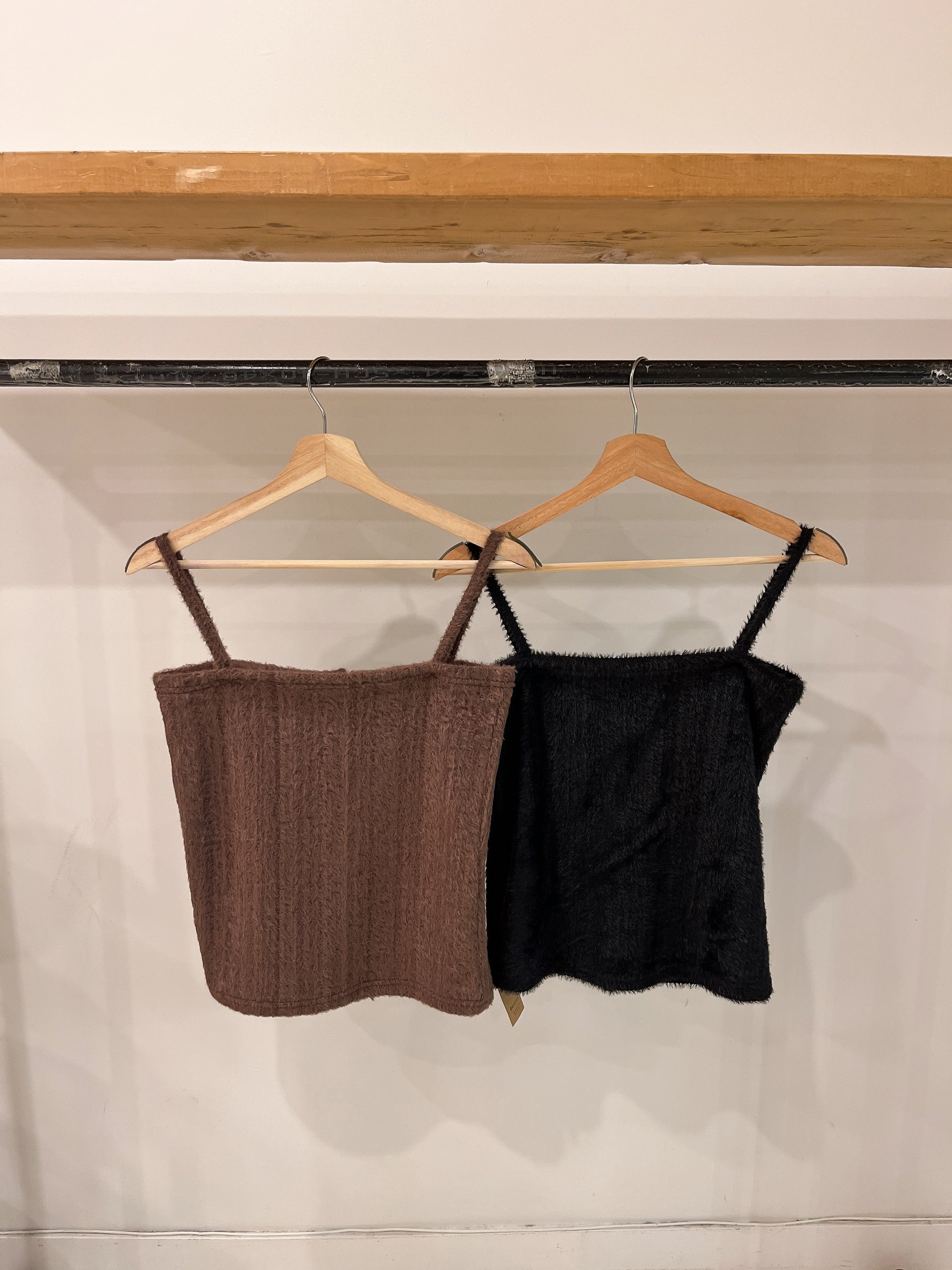 NIRA Faux fur tantop - Image 12