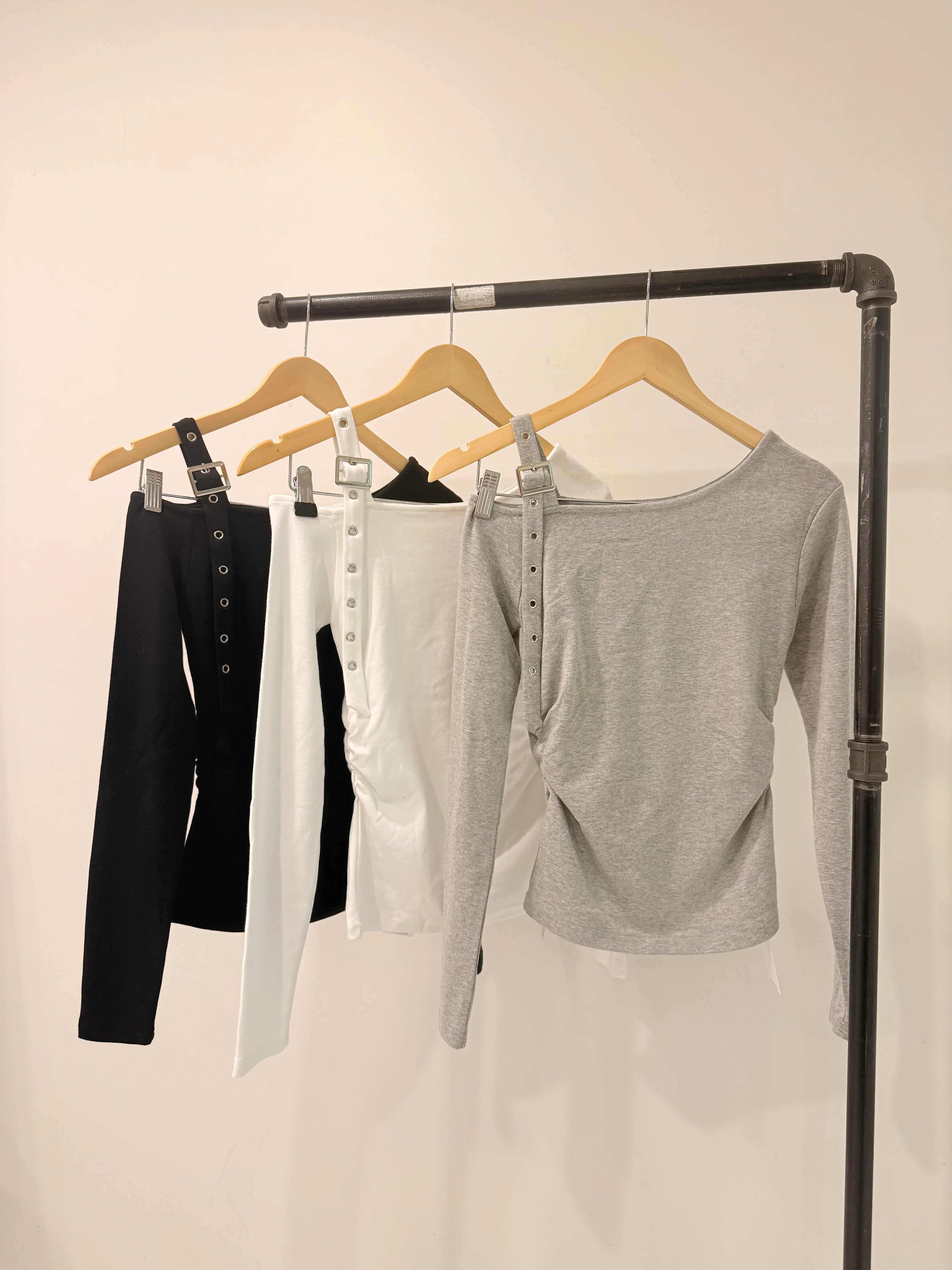 PARCH Belted shoulder top - Image 6
