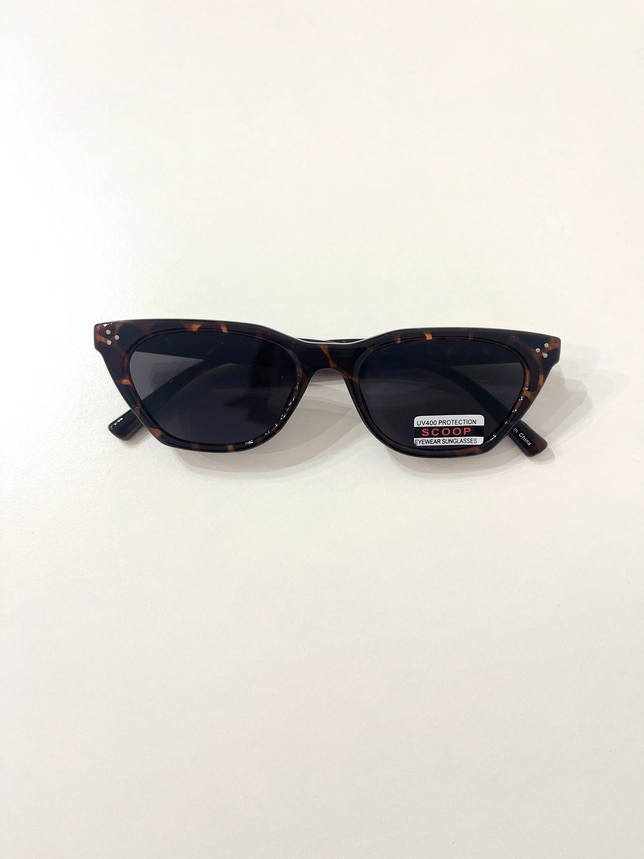 PICNIC Cateye sunnies - Image 8