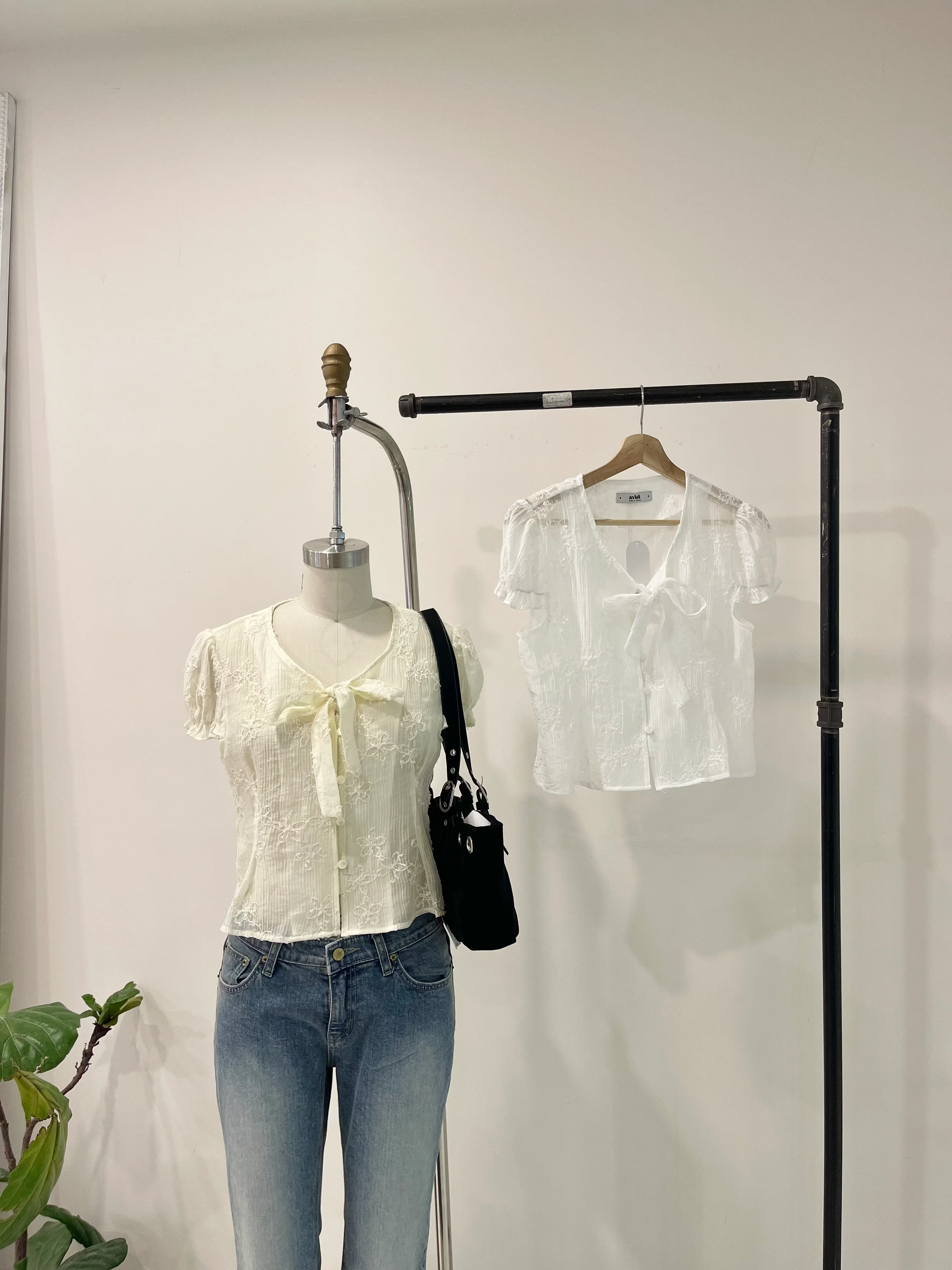 POSY Floral tie blouse - Image 3