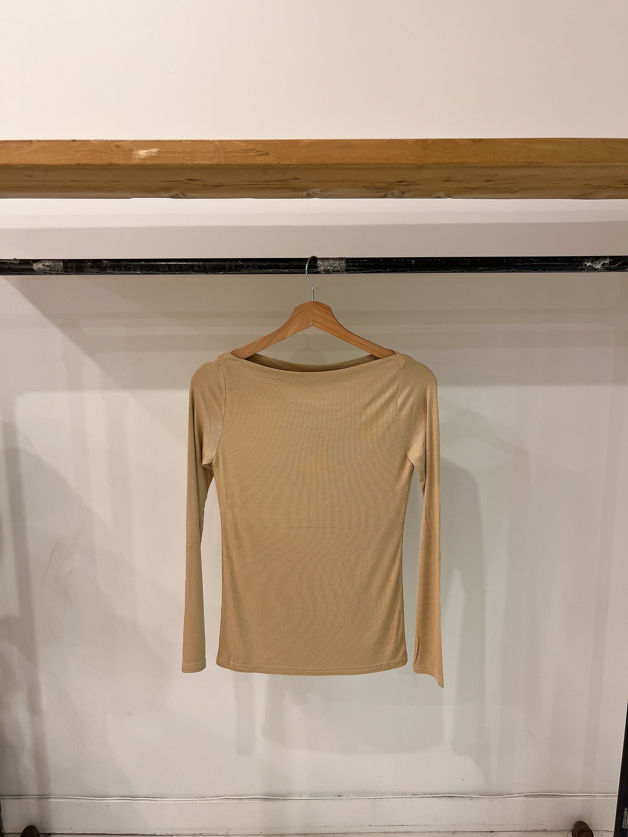 SHEENA Boatneck top - Image 16