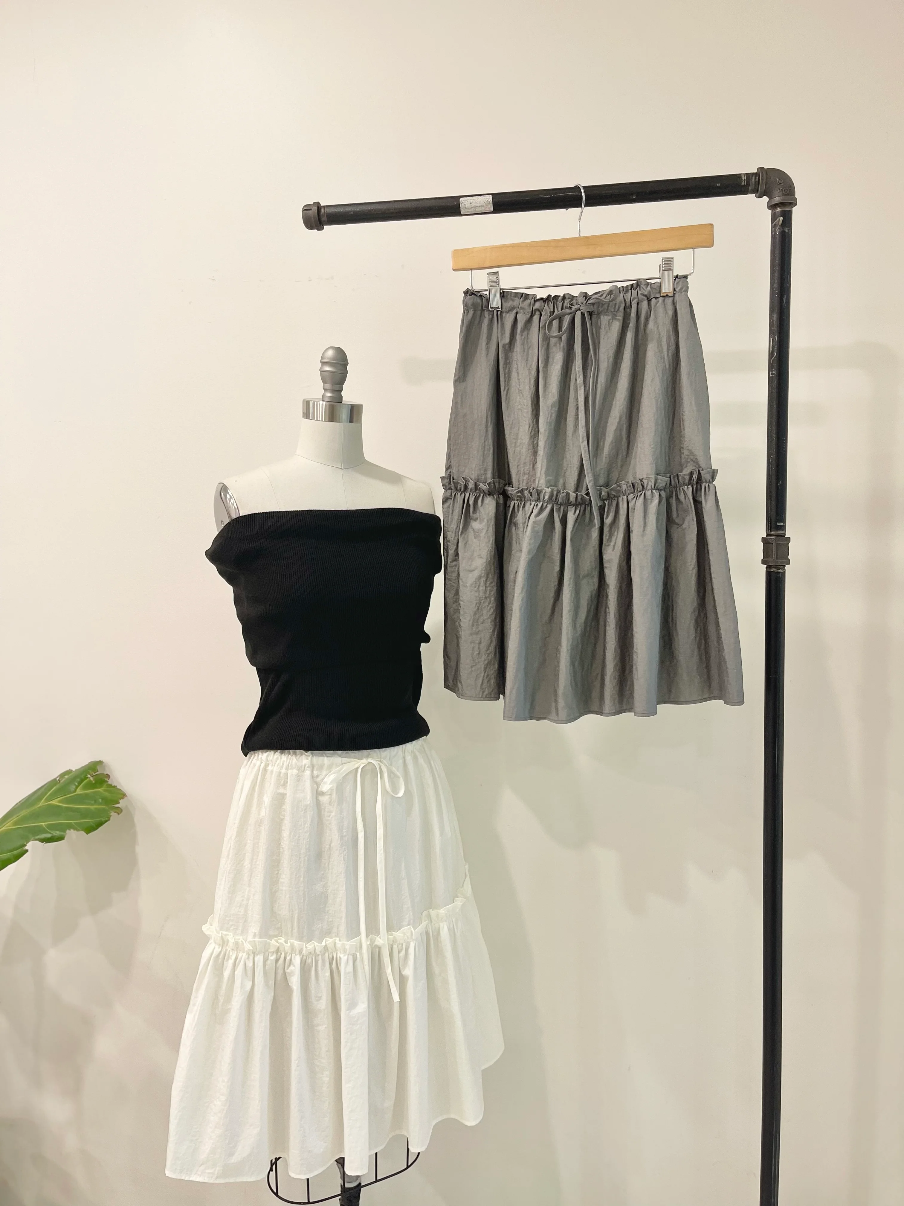 SHOOK Metallic midi skirt - Image 9