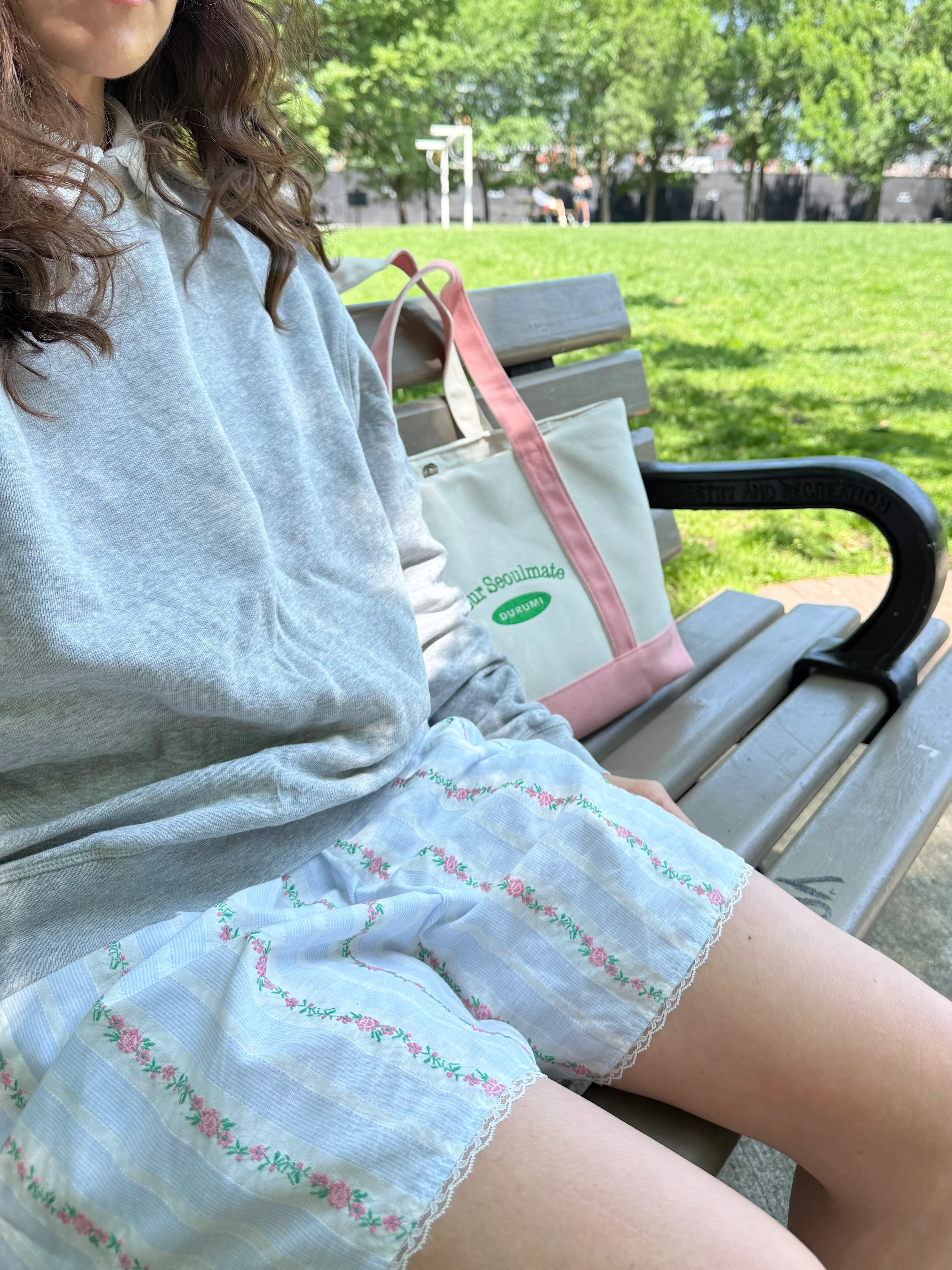 SOFIA Floral summer shorts - Image 12