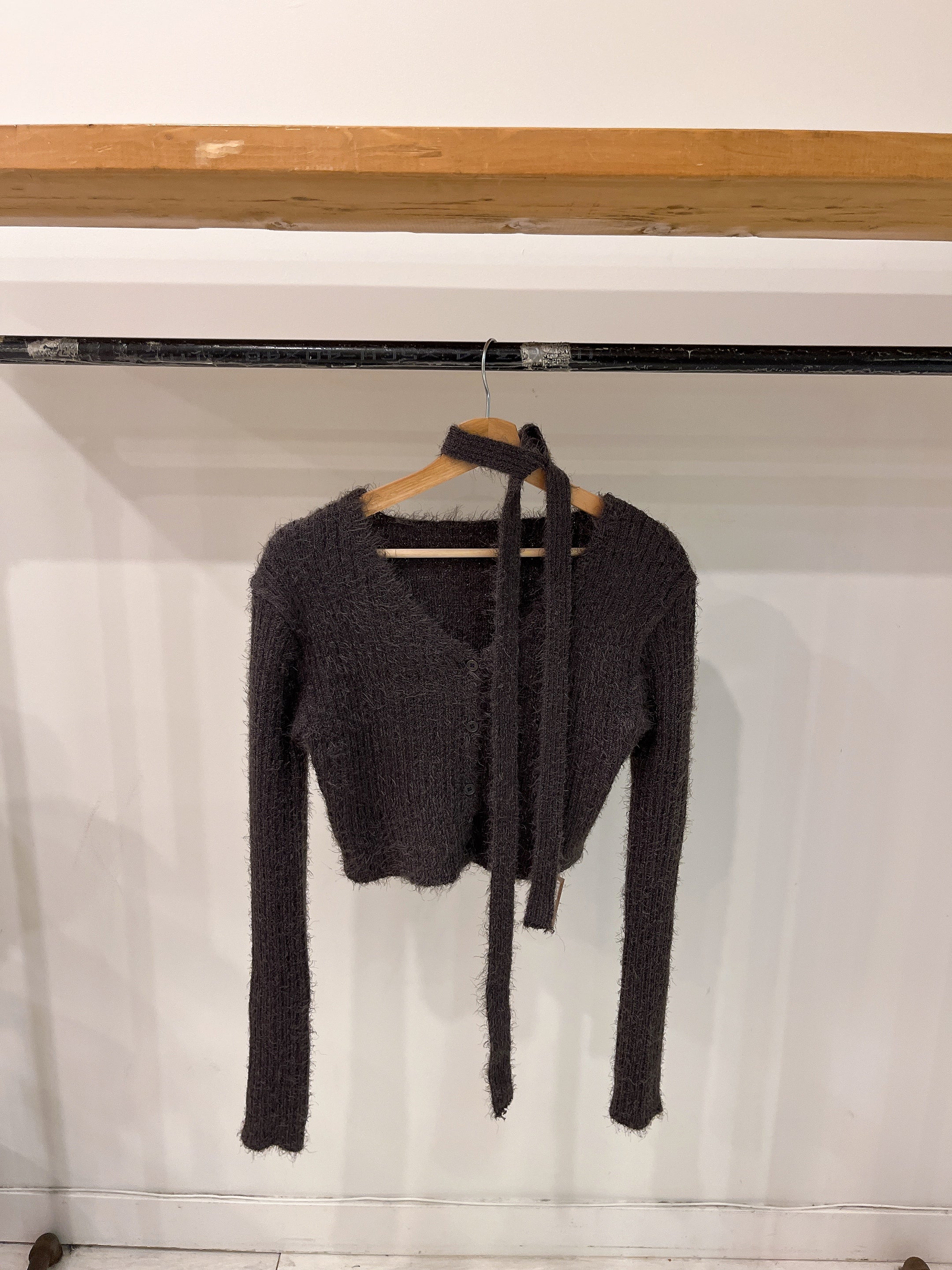 SOLIP V-neckline cardigan - Image 20