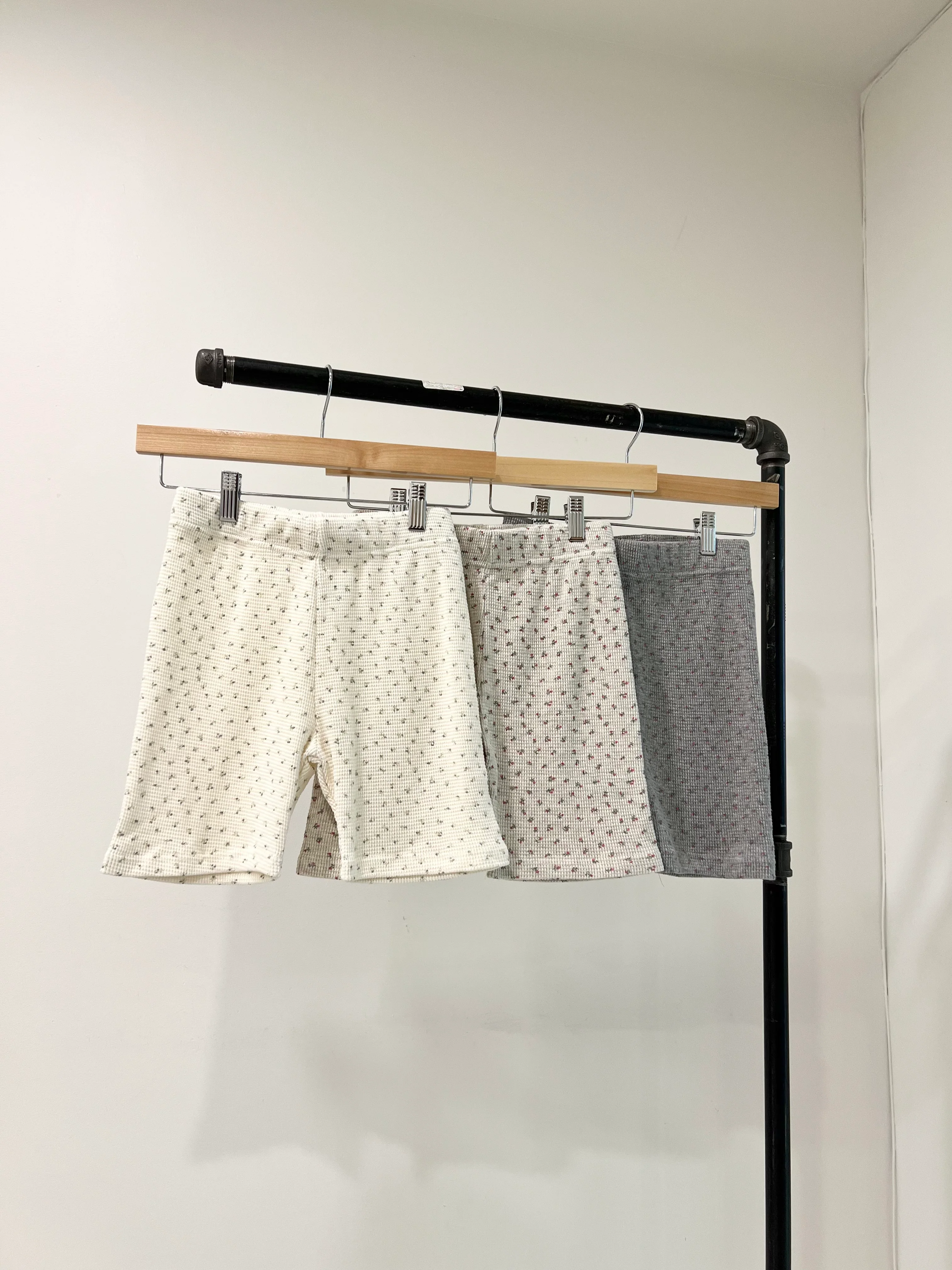 SPOT Floral bike shorts - Image 5