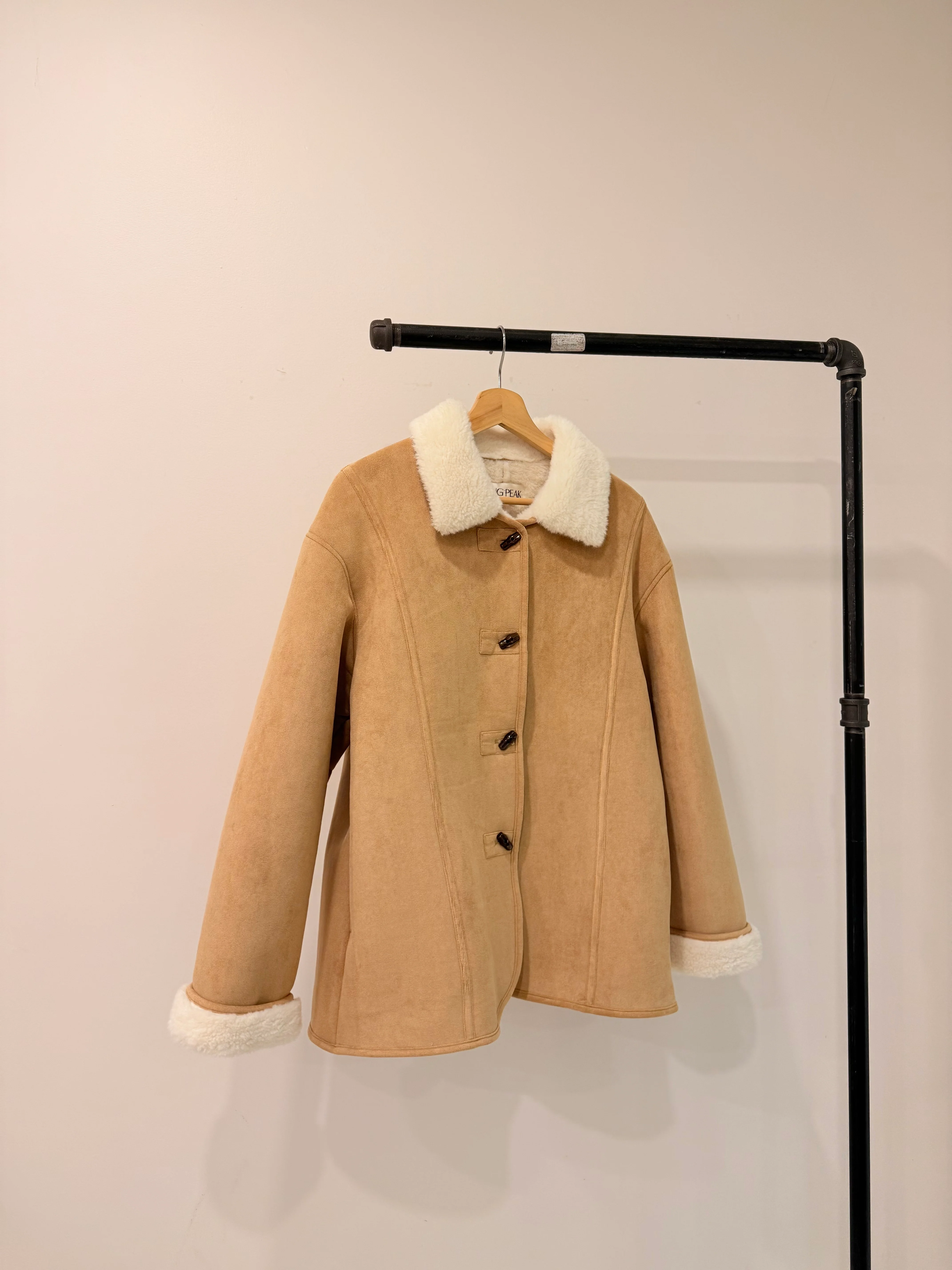 TOKLE Faux shearling coat - Image 22