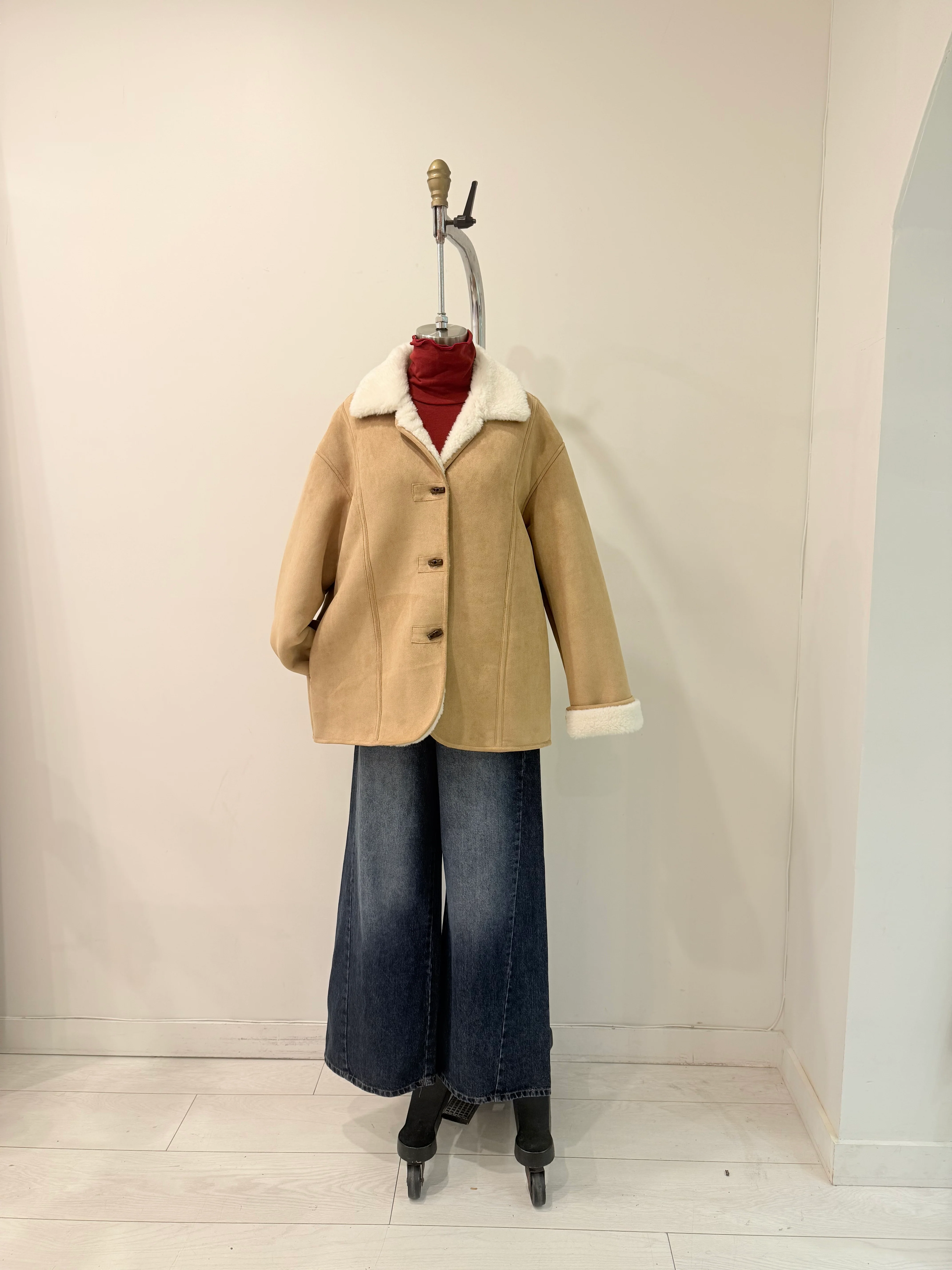 TOKLE Faux shearling coat - Image 8