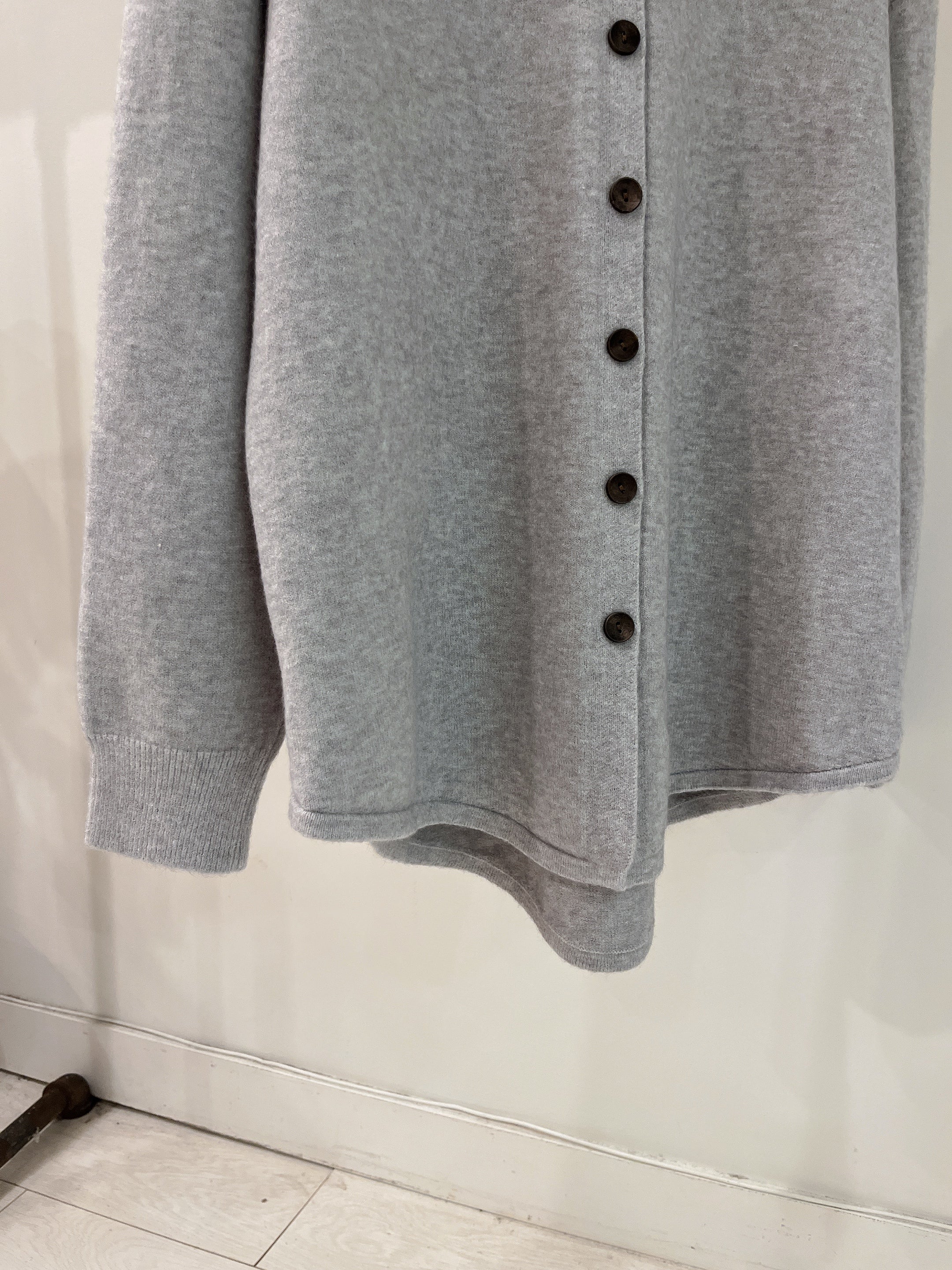 WEZY Oversized knit shirt - Image 17