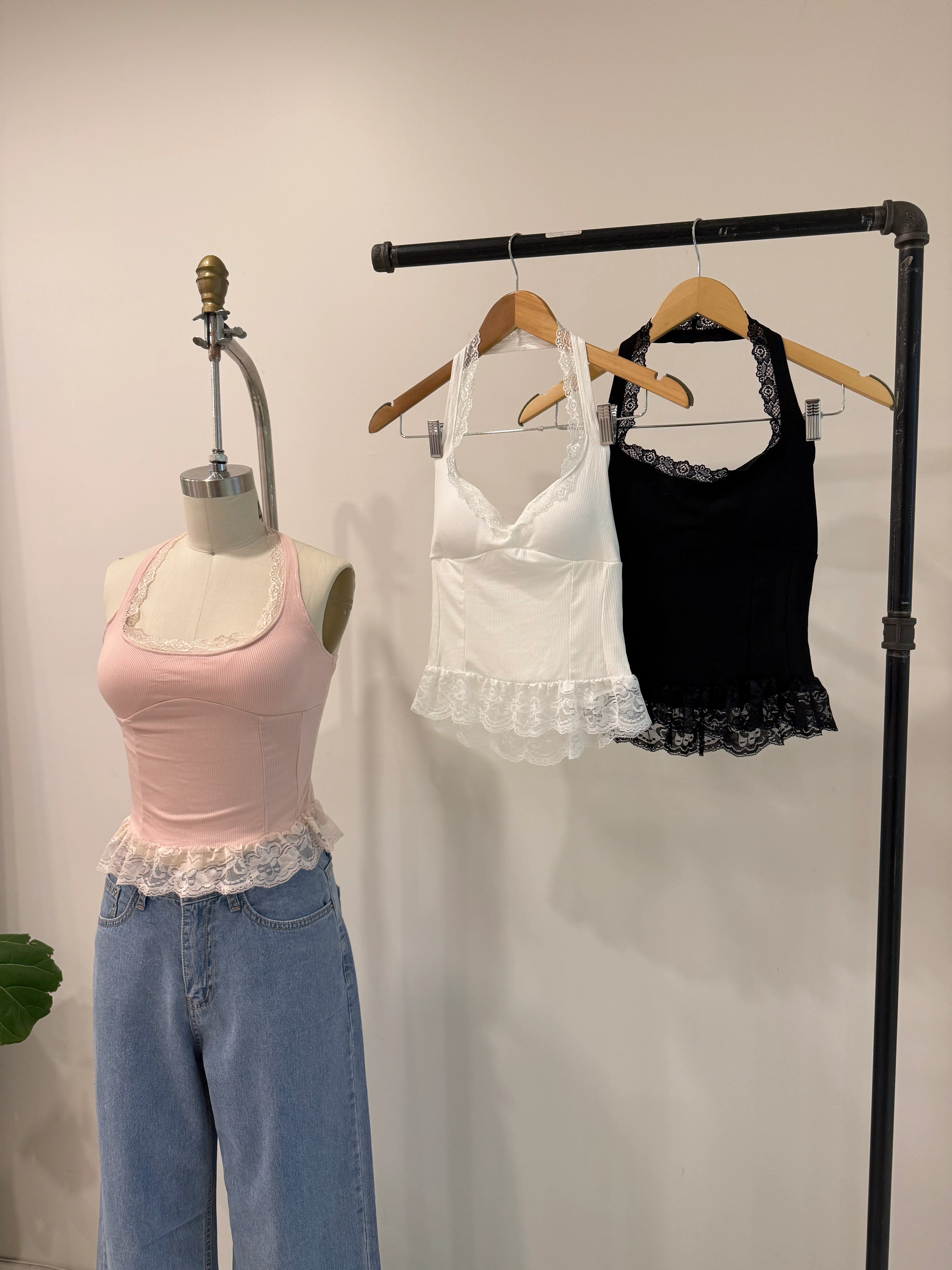 WINK Lace halter top - Image 7