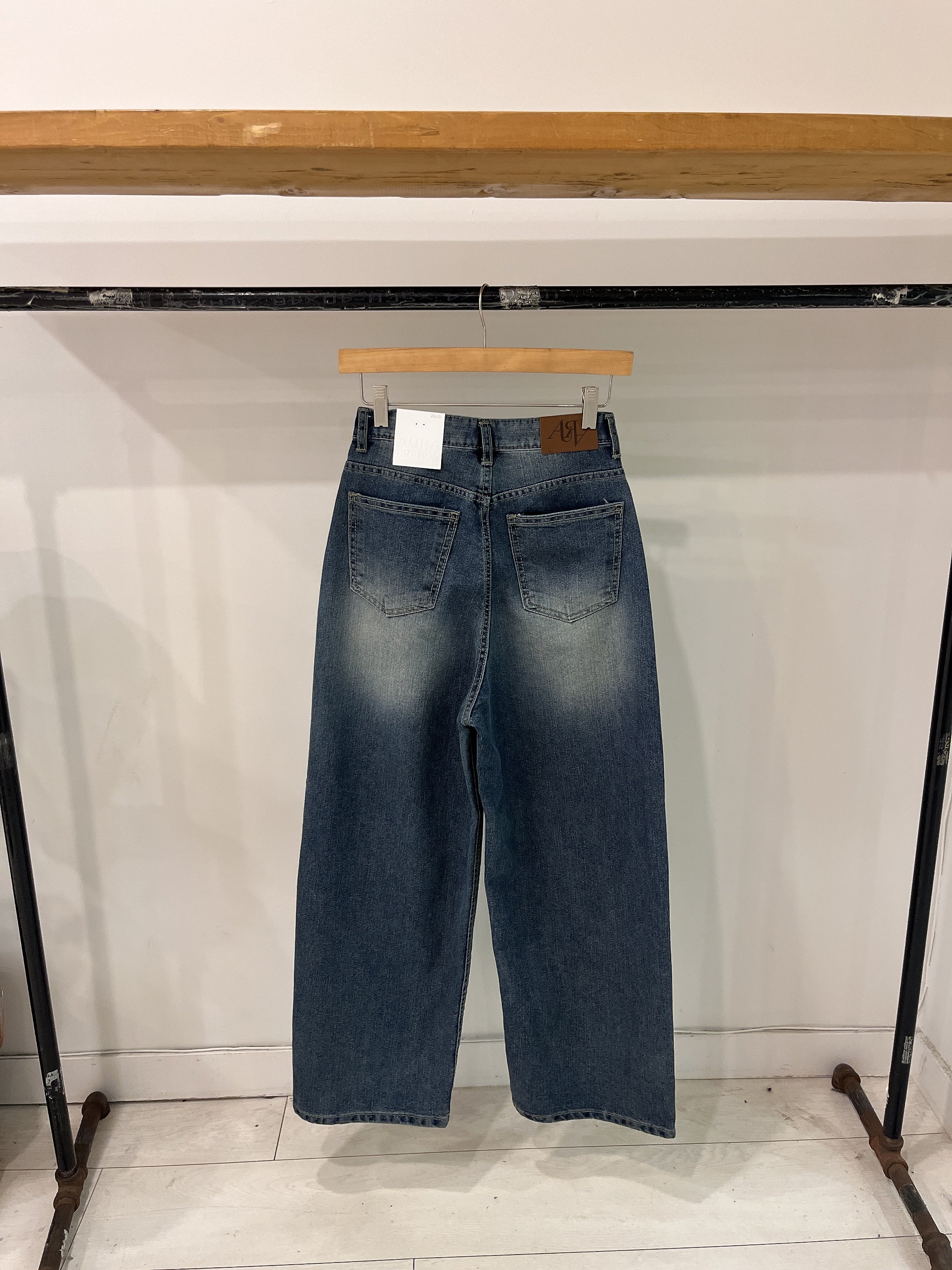 ZAKU Acid washed baggy jeans - Image 10